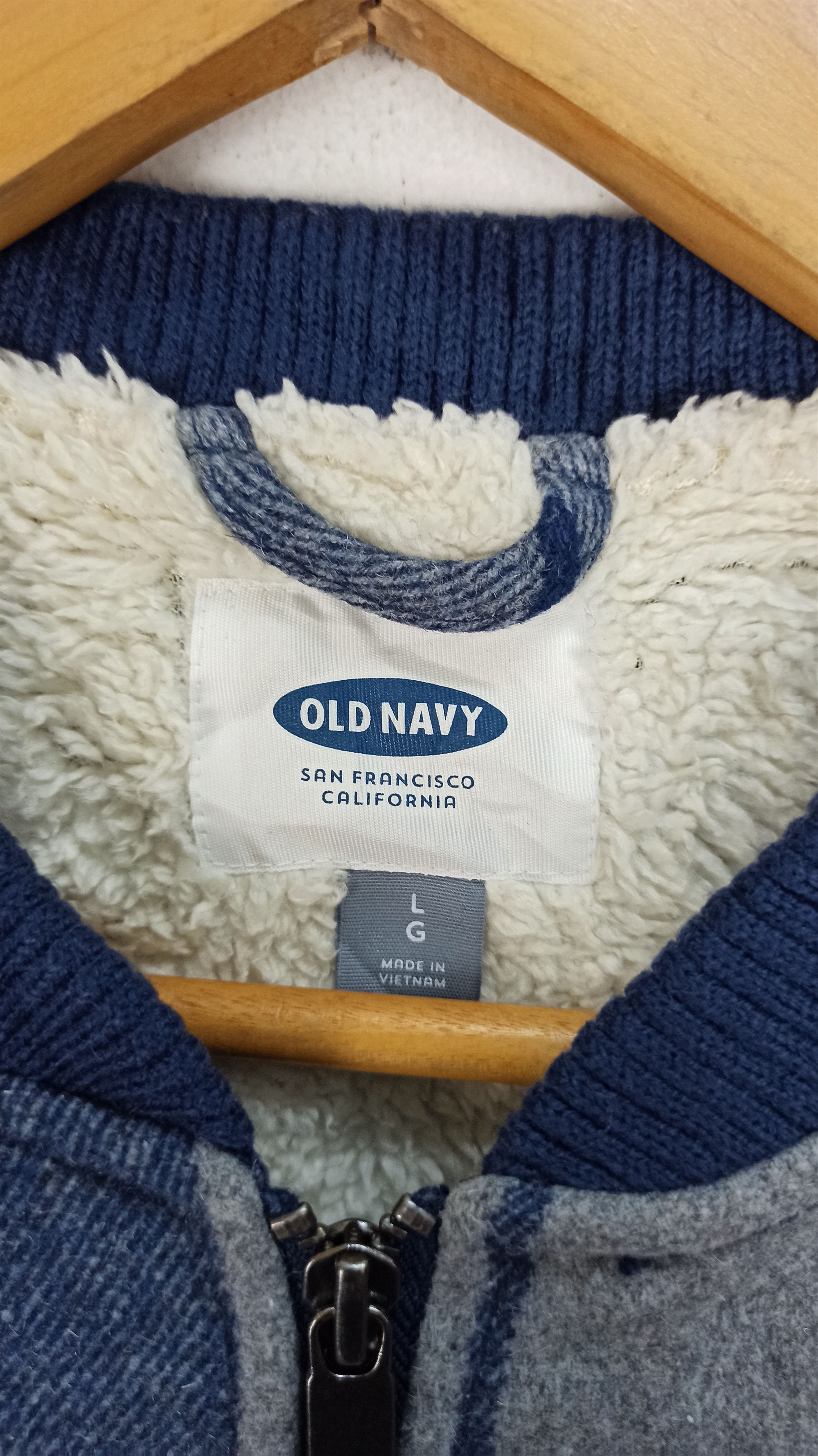 Old Navy Old Navy Bomber Jacket Size US L / EU 52-54 / 3 - 6 Thumbnail