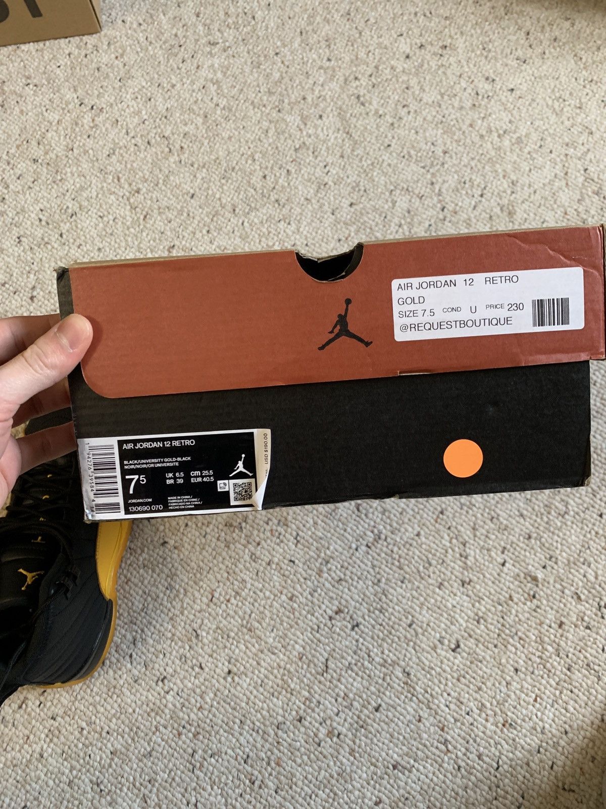 Jordan Brand Retro Jordan 12 University Gold VNDS Size US 7.5 / EU 40-41 - 8 Thumbnail