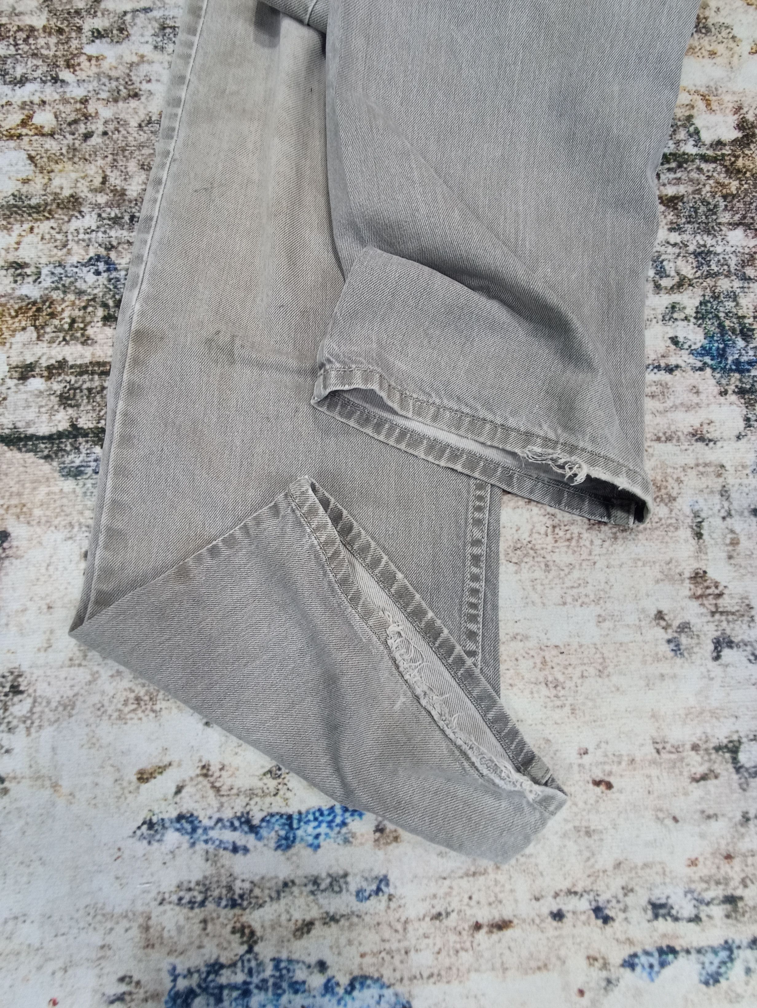 Jean × Levi's × Vintage Vintage Levi's 569 Faded Grey jeans - J053 Size US 38 / EU 54 - 6 Thumbnail