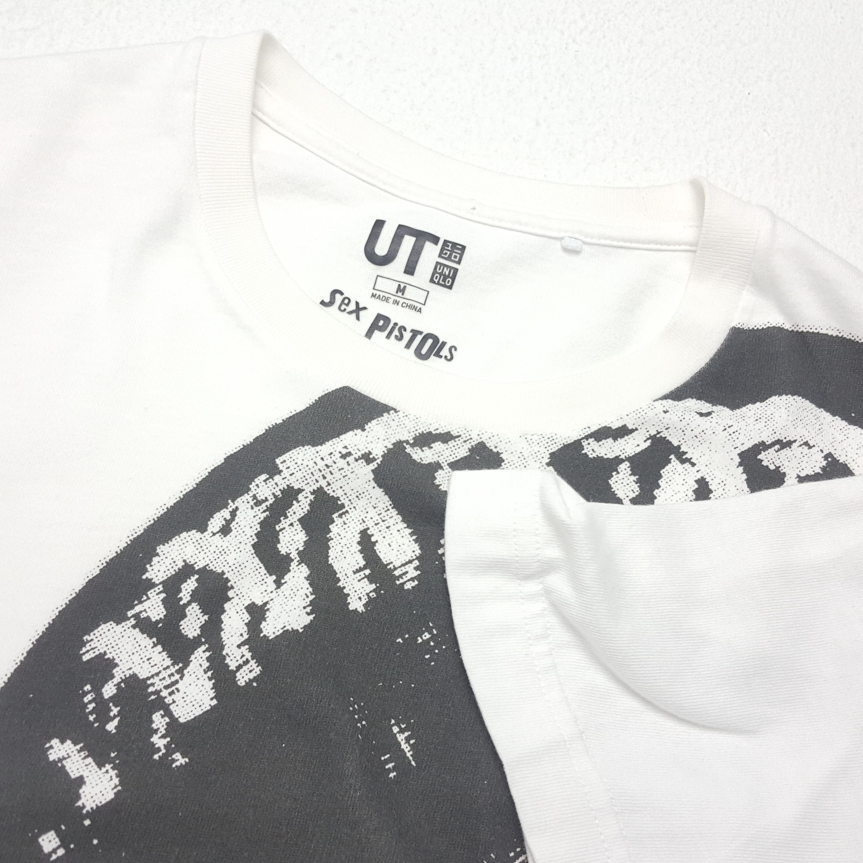 Band Tees × Japanese Brand × Uniqlo SEX PISTOLS British Punk Rock Band T-Shirt Size US M / EU 48-50 / 2 - 6 Thumbnail