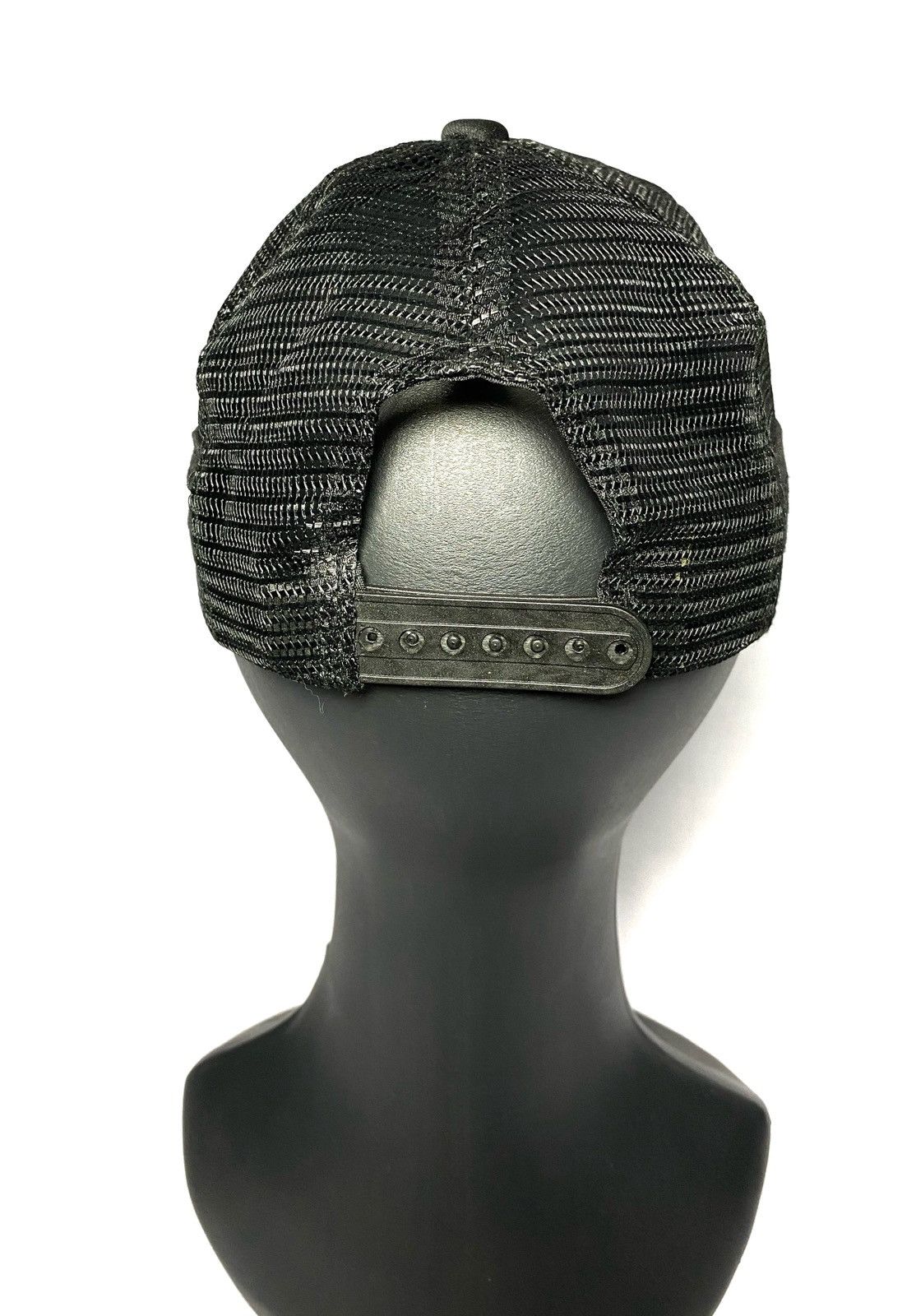 One Piece One Piece Trucker Hats Caps Size ONE SIZE - 5 Thumbnail