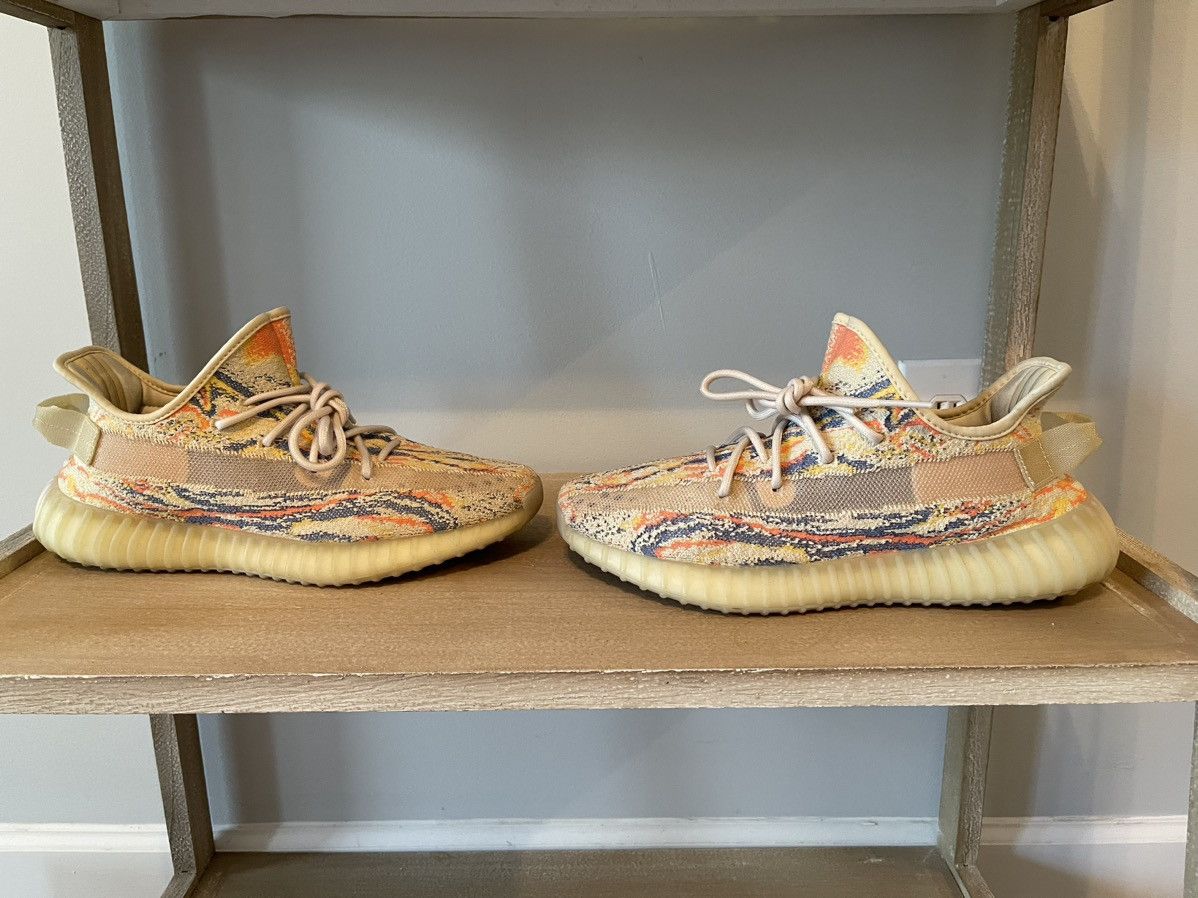 Adidas × Kanye West Yeezy 350 boost v2 Size US 9.5 / EU 42-43 - 2 Thumbnail