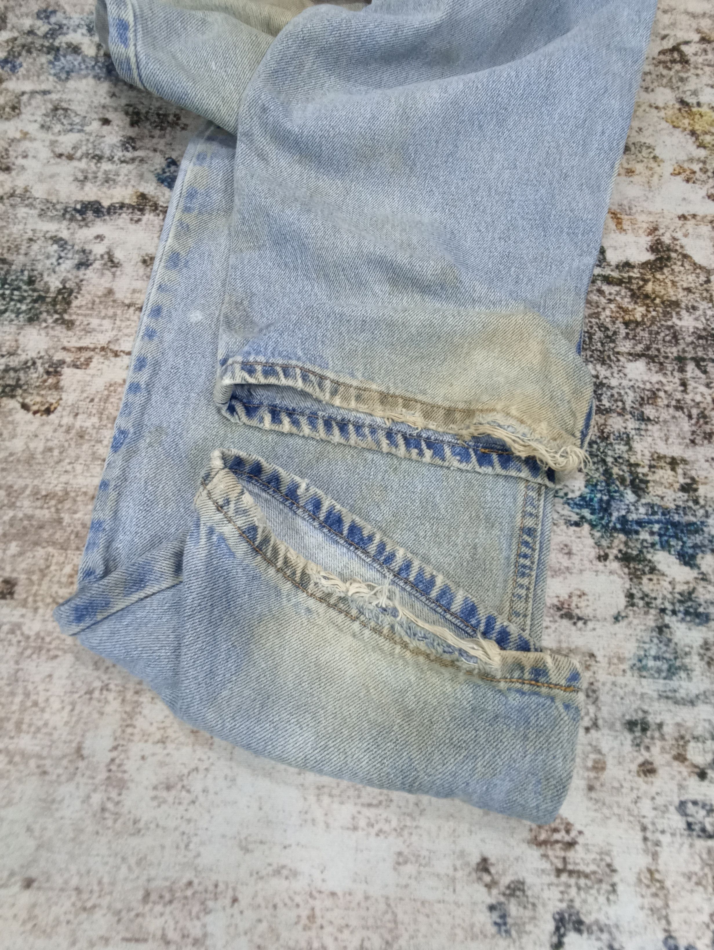 Jean × Levi's × Vintage VINTAGE LEVIS 550 DIRTY WASH JEANS - J055 Size US 37 - 7 Thumbnail