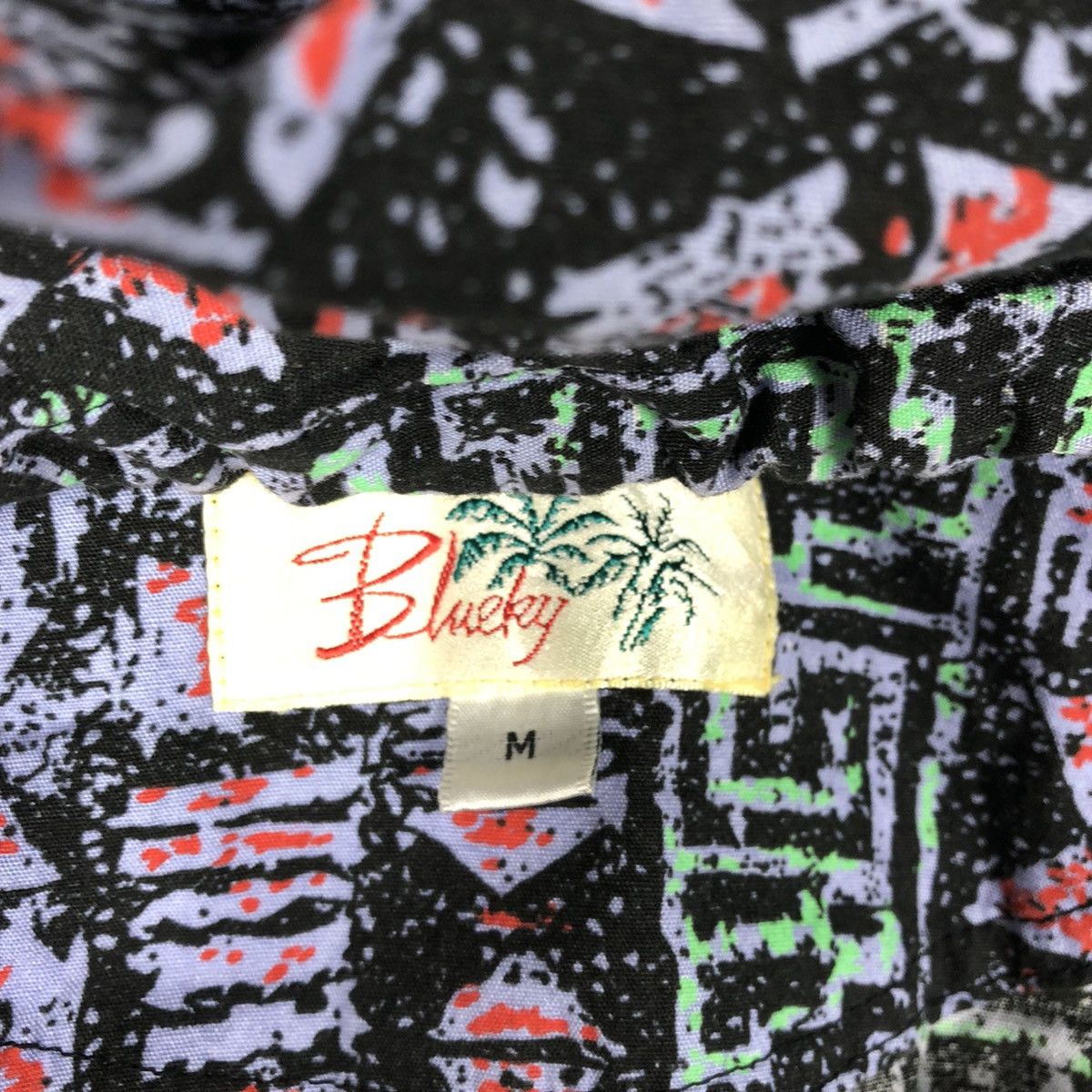Japanese Brand × Vintage Rare Vintage Blueky Art Of Surf Style Island Hoodie Jacket Size US M / EU 48-50 / 2 - 13 Thumbnail