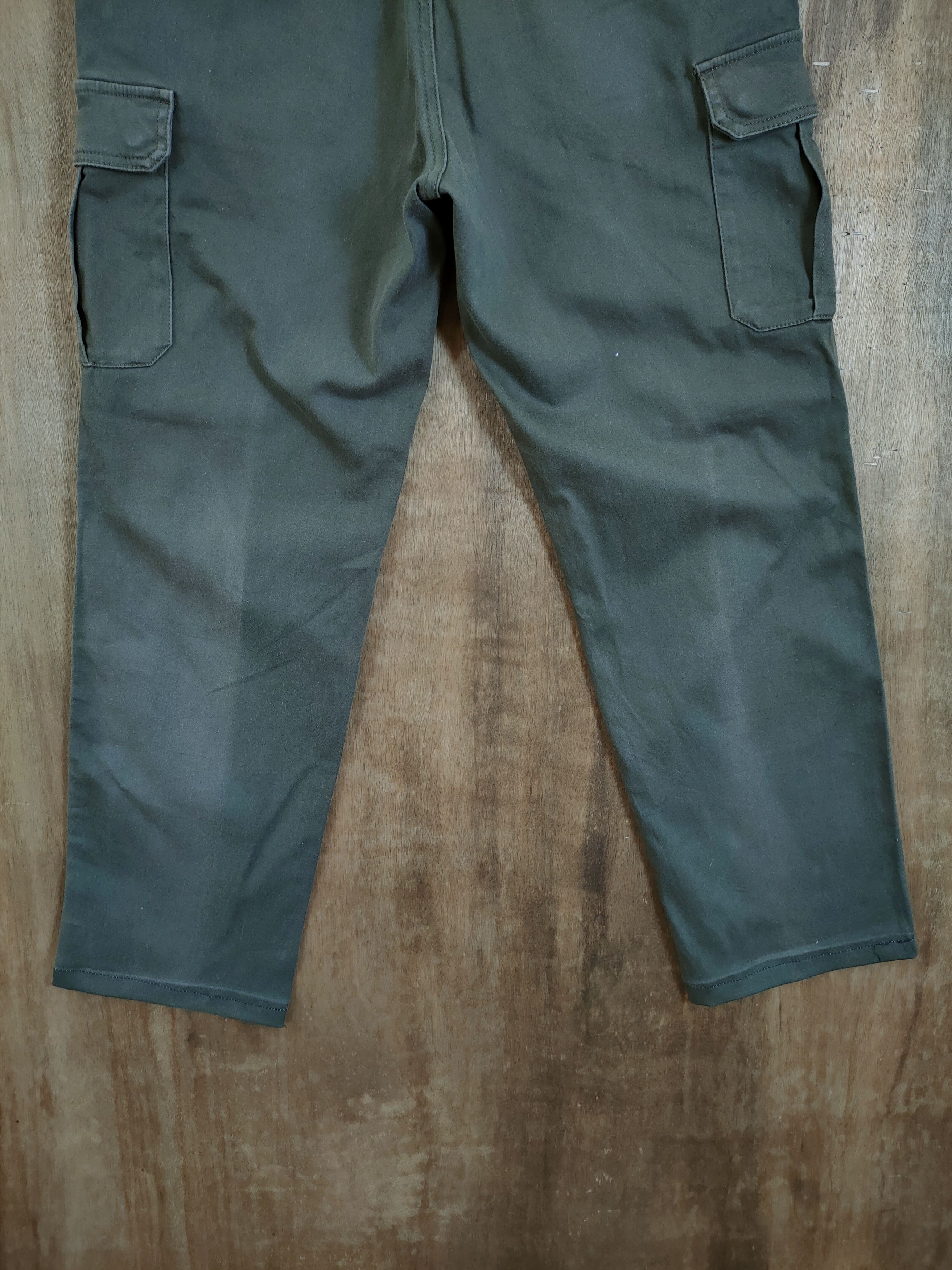 Japanese Brand Japan faded green multipocket tactical cargo pants #46-860 Size US 32 / EU 48 - 8 Thumbnail