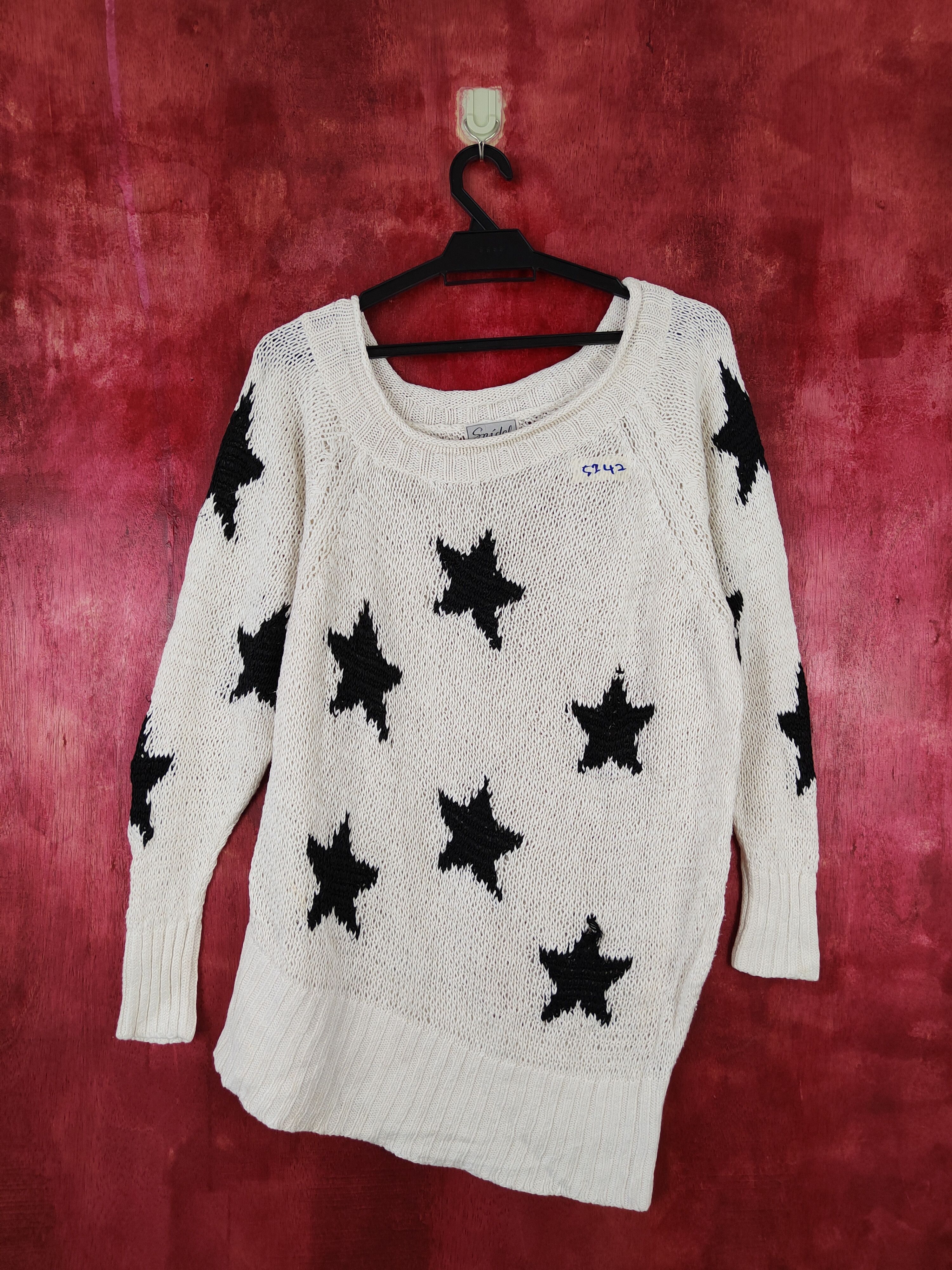 image of Homespun Knitwear Snidel Star Japan White Knitwear 5242, Women's (Size Medium)