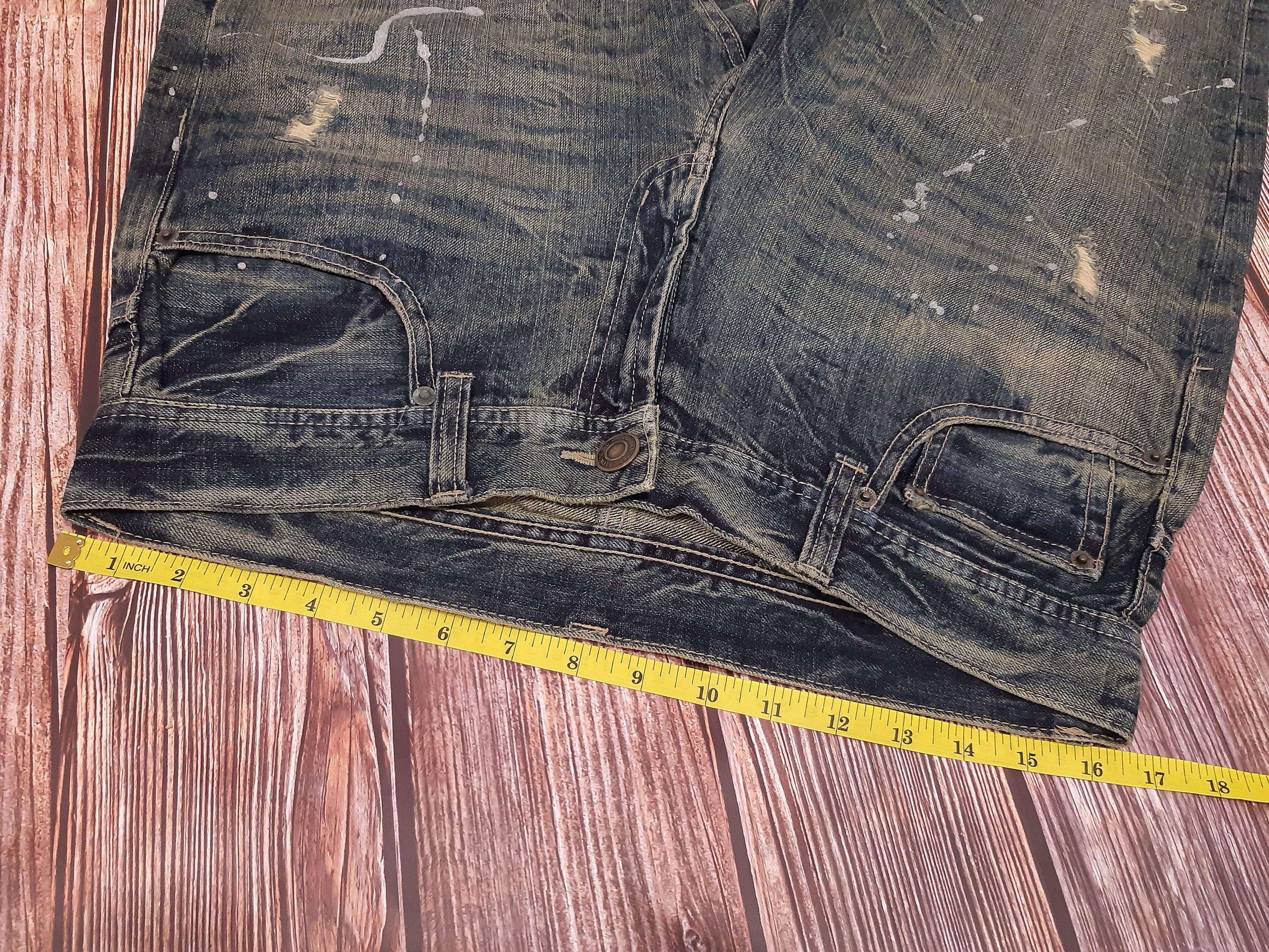 Japanese Brand Bootcut Distressed Paint Splatter Japanese Vintage Jeans Size US 33 - 11 Thumbnail