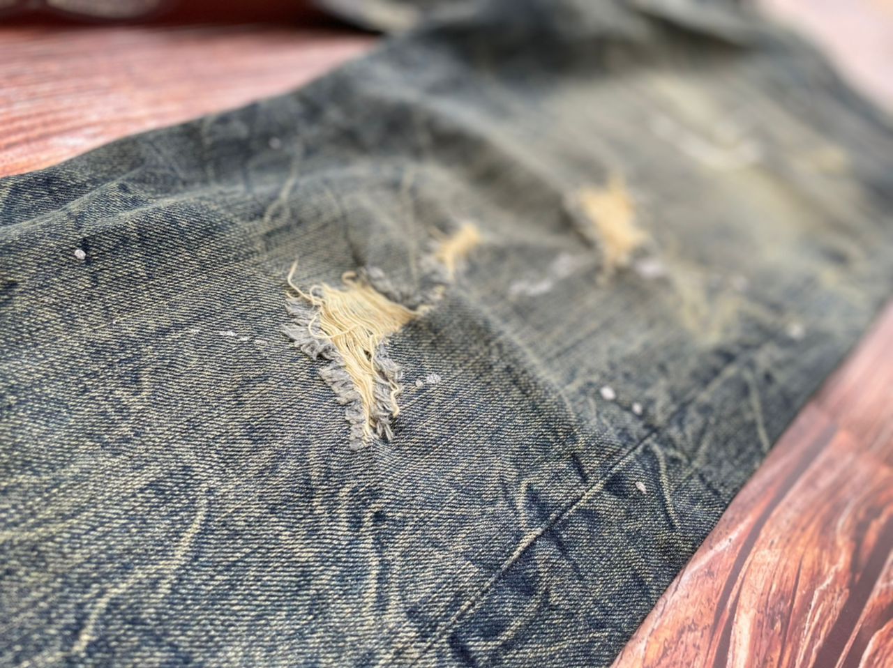 Japanese Brand Bootcut Distressed Paint Splatter Japanese Vintage Jeans Size US 33 - 3 Thumbnail
