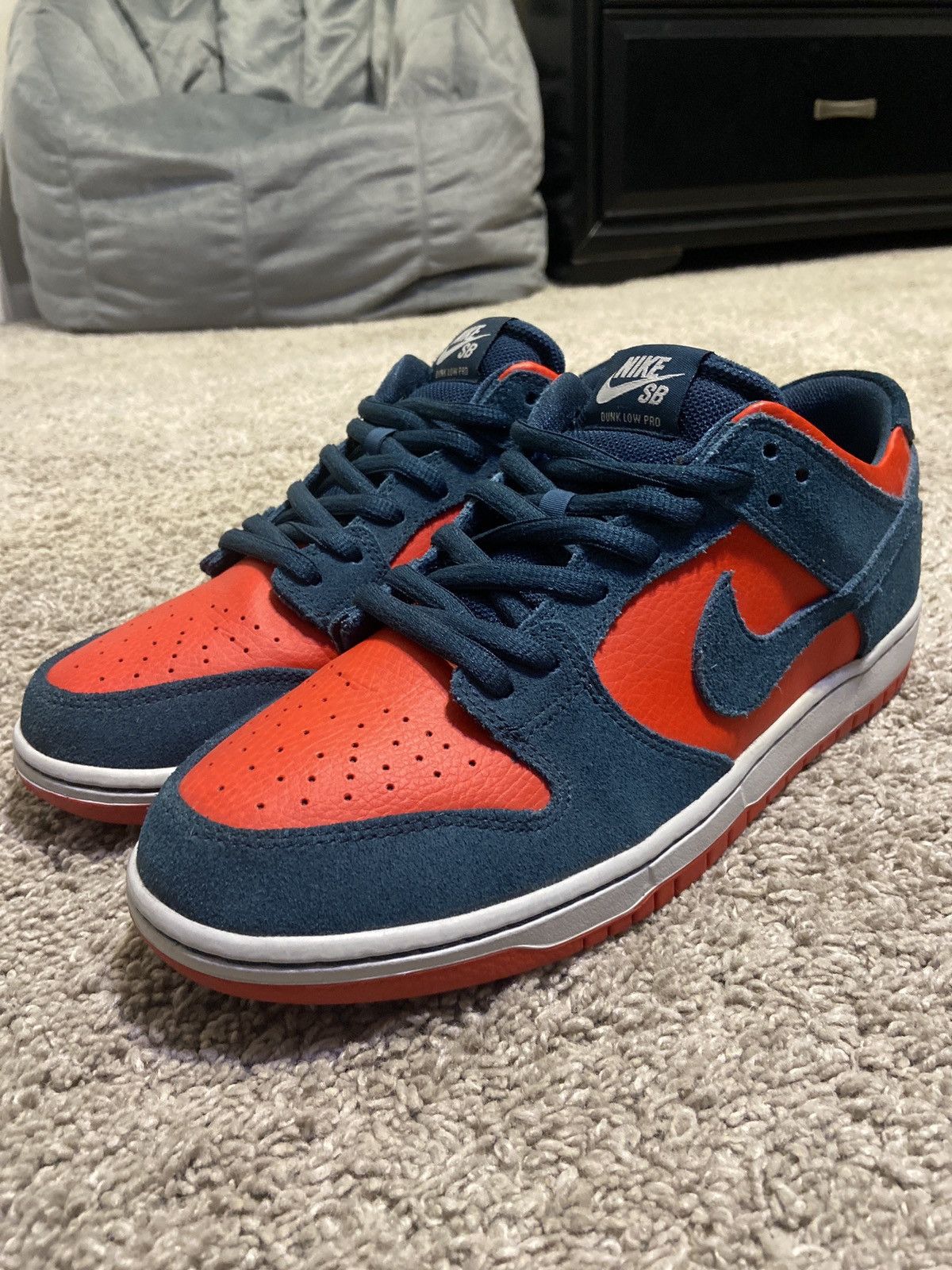 Nike sb reverse shark best sale