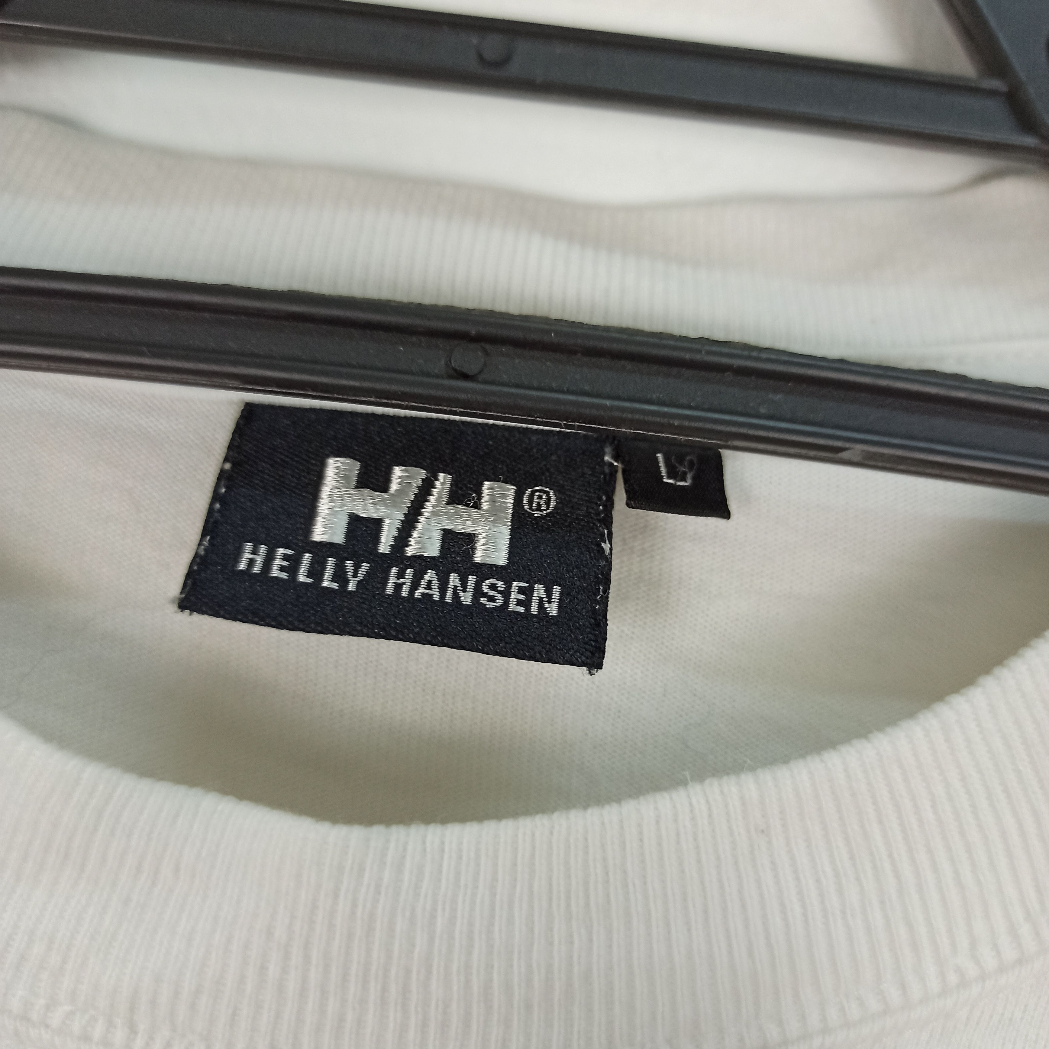 Helly Hansen Rare Helly Hansen Big Logo Tshirt Size US L / EU 52-54 / 3 - 6 Thumbnail