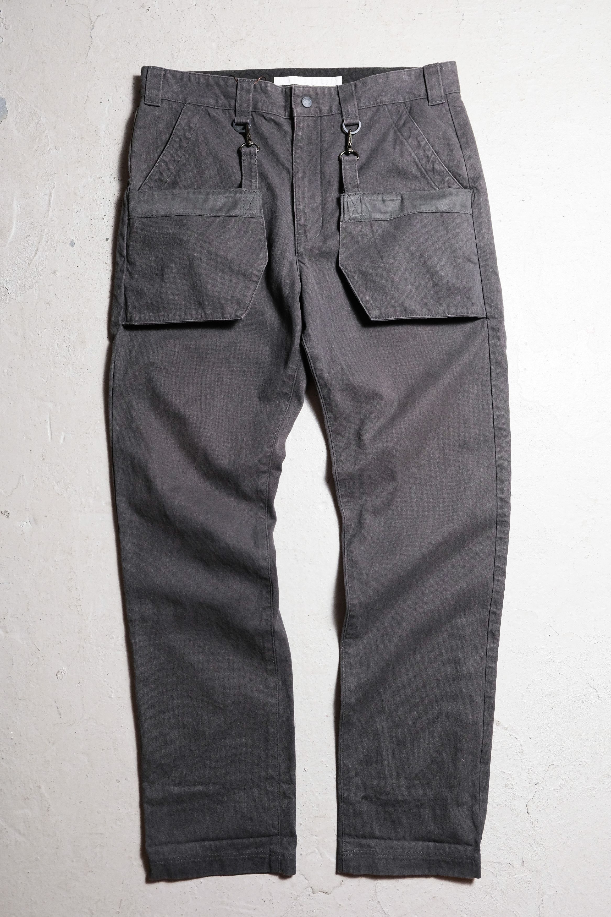 image of White Mountaineering 12A/w Double Pocket Pants in Grey, Men's (Size 33)