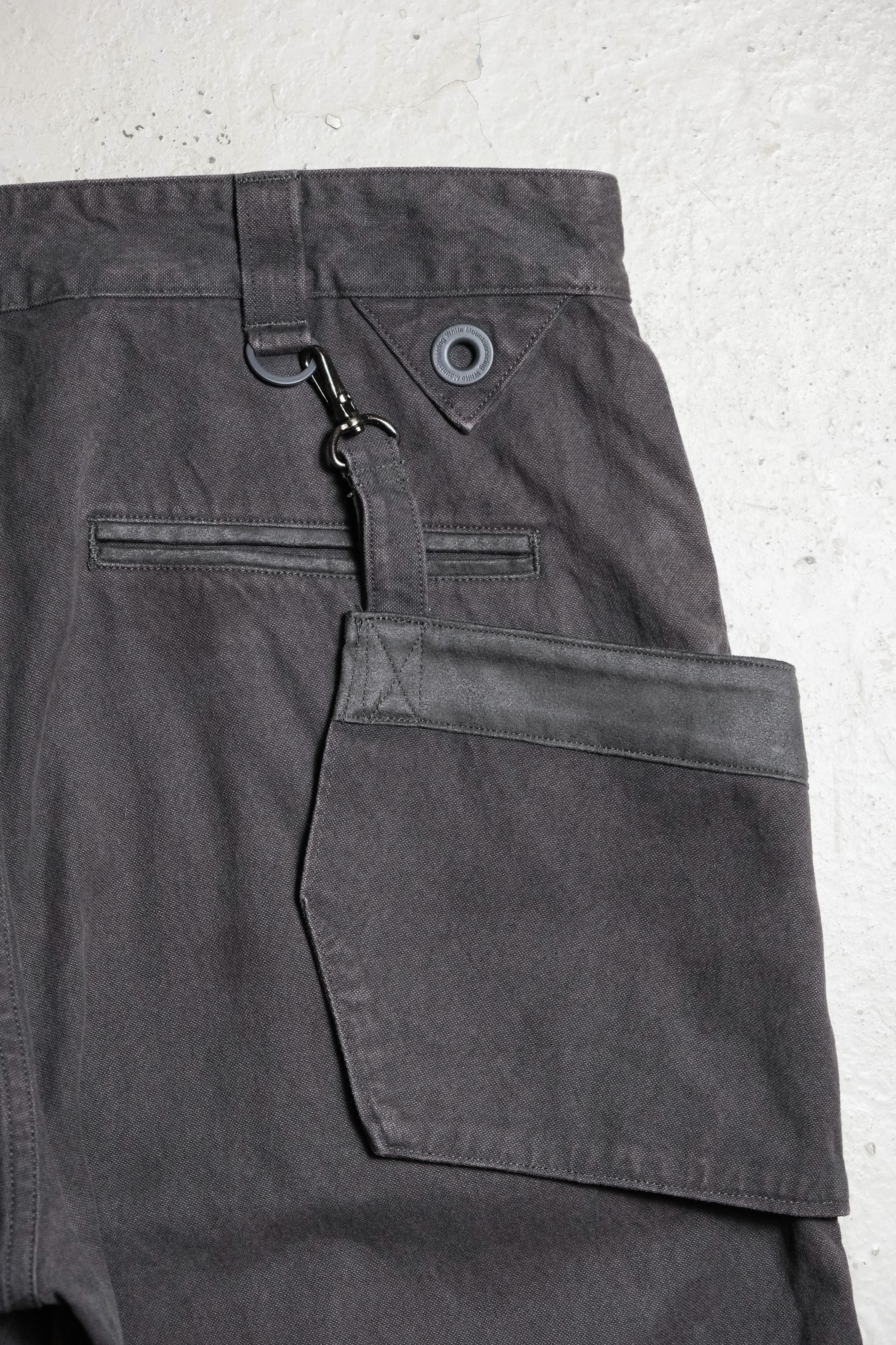 White Mountaineering White Mountaineering 12A/W Double Pocket Pants Size US 33 - 6 Thumbnail