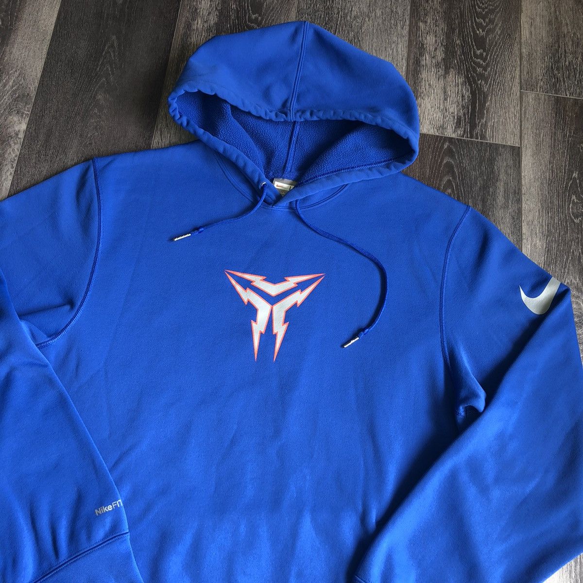 Nike Vintage 2000s Nike Kobe Bryant Mamba Dri Fit Swoosh Hoodie Size US L / EU 52-54 / 3 - 2 Thumbnail
