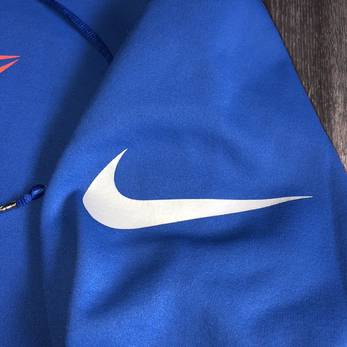 Nike Vintage 2000s Nike Kobe Bryant Mamba Dri Fit Swoosh Hoodie Size US L / EU 52-54 / 3 - 6 Thumbnail