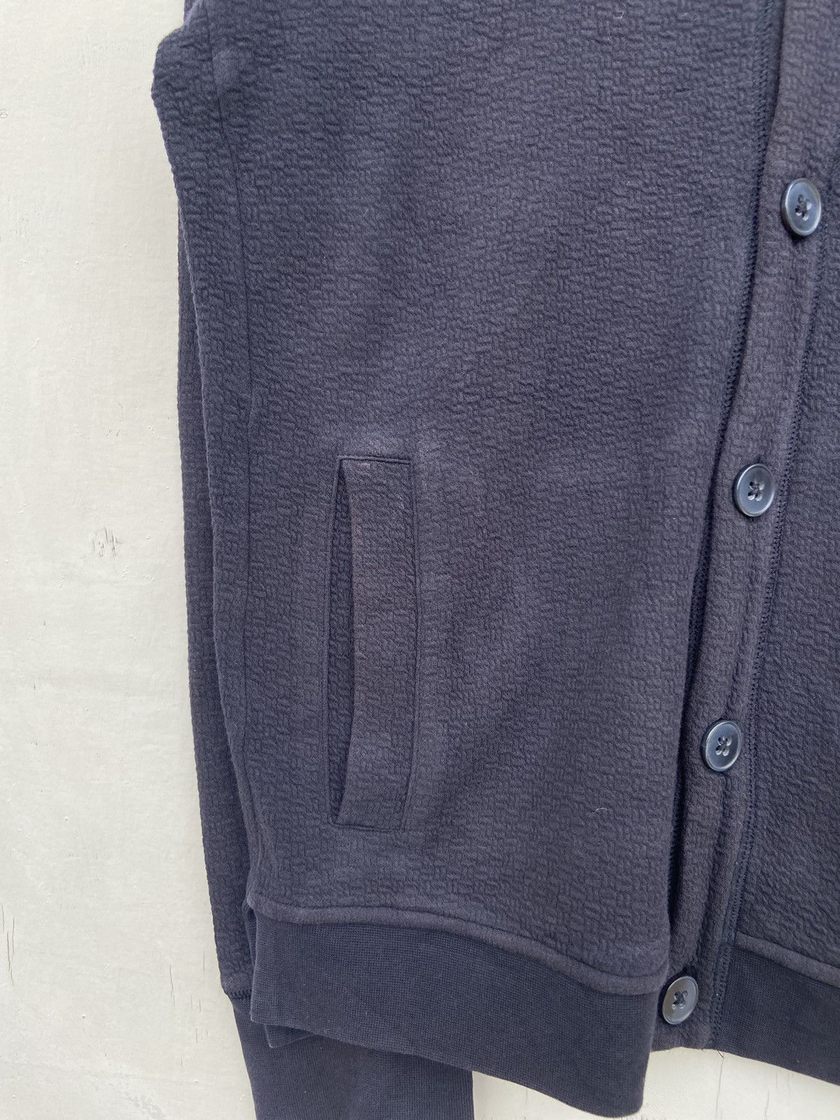 Armani Exchange ARMANI EXCHANGE CARDIGAN Size US M / EU 48-50 / 2 - 3 Thumbnail