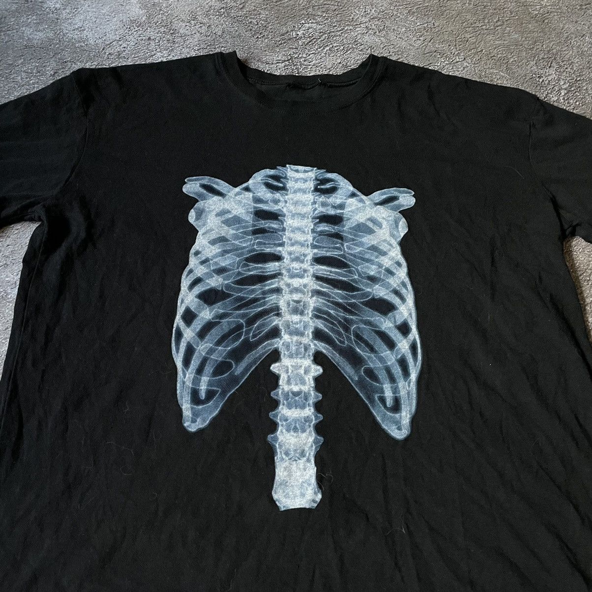 Vintage Vintage Y2K Skeleton X Ray Graphic Tee Black Oversized XL Size US XL / EU 56 / 4 - 5 Thumbnail