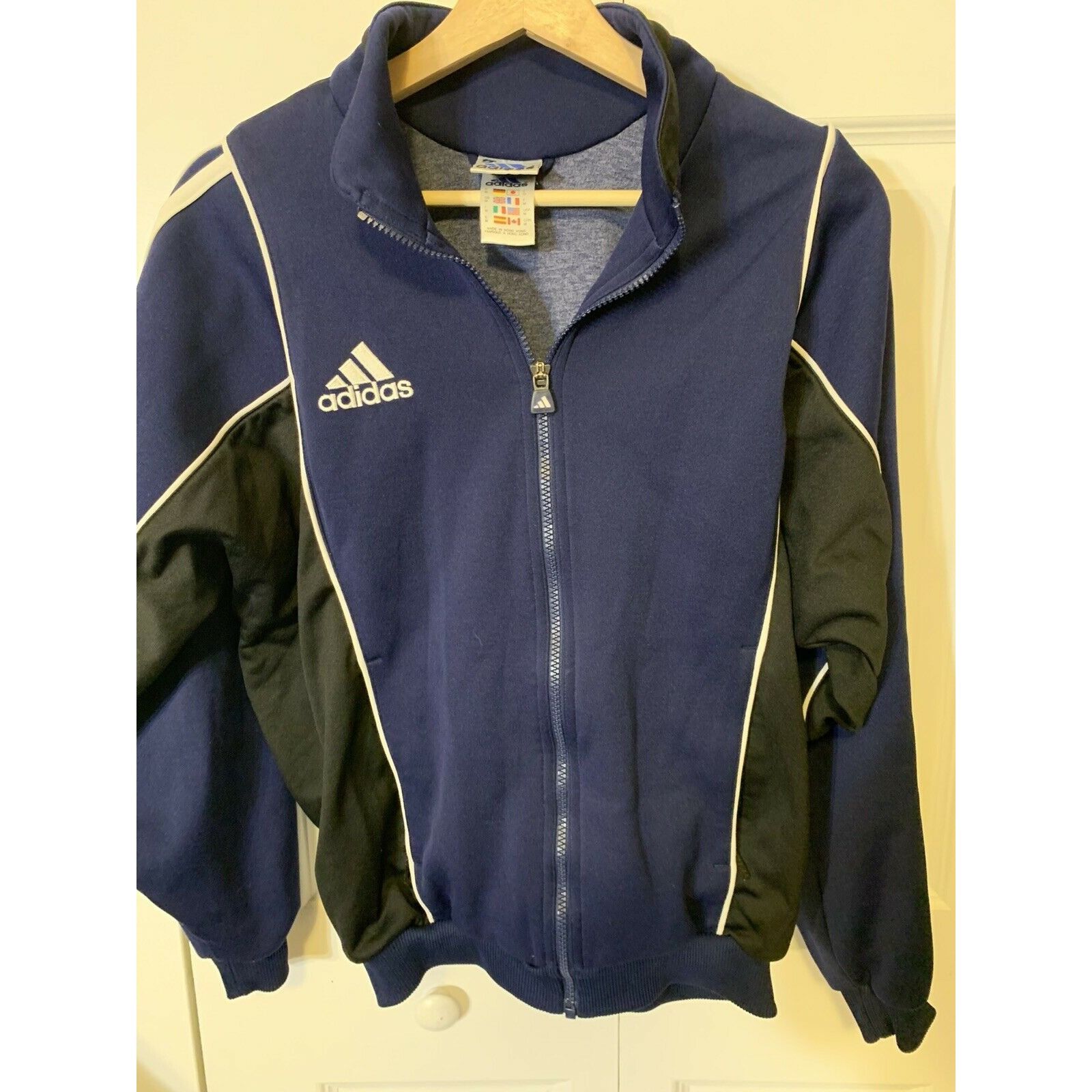 Adidas VINTAGE Adidas Full Zip Track Jacket Men’s Sz M Blue White H Size US M / EU 48-50 / 2 - 3 Thumbnail