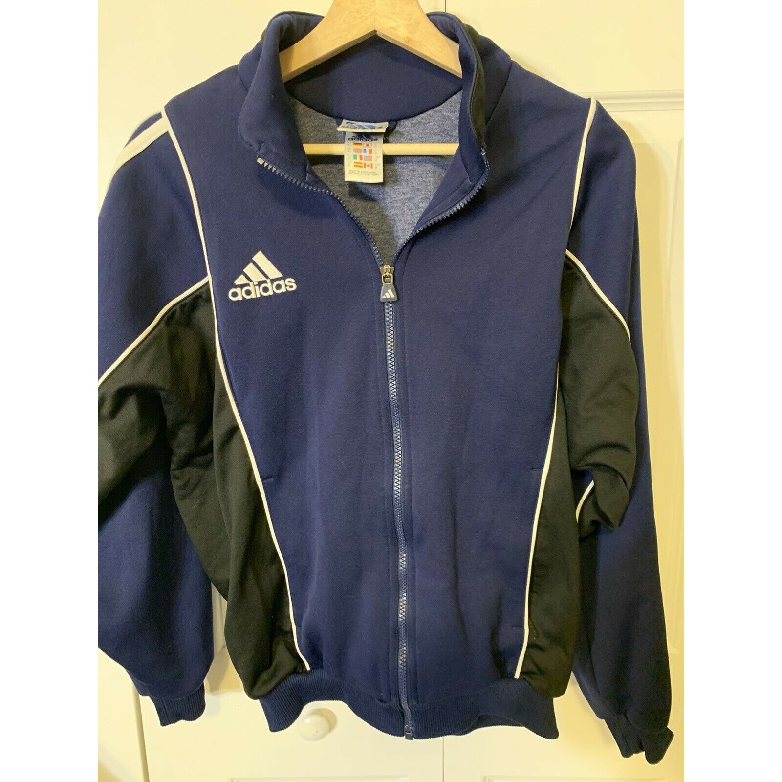 Adidas VINTAGE Adidas Full Zip Track Jacket Men’s Sz M Blue White H Size US M / EU 48-50 / 2 - 4 Thumbnail