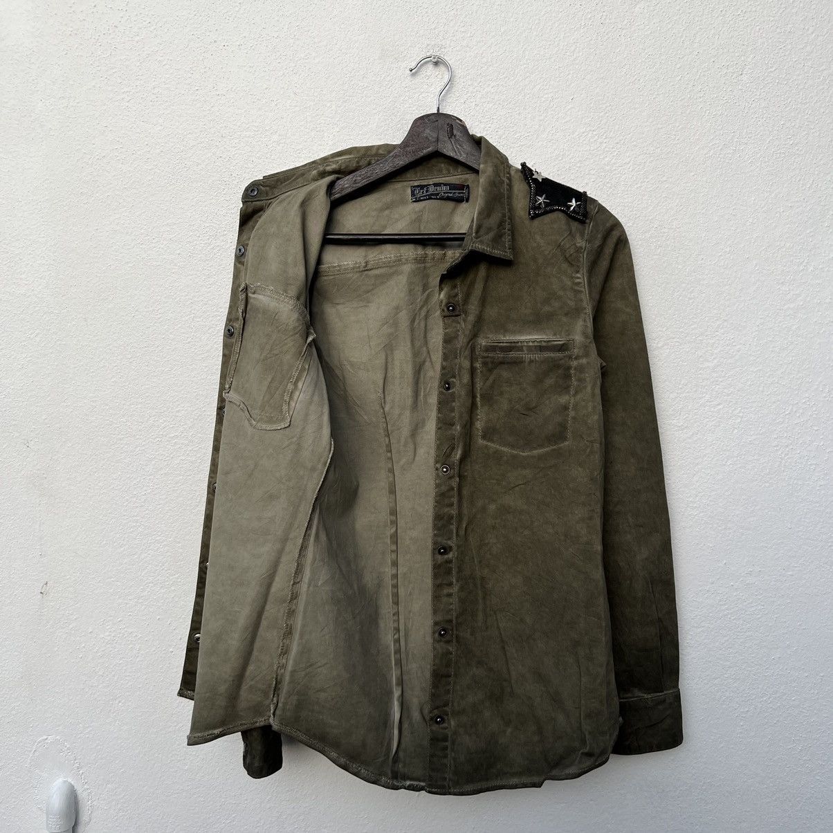Japanese Brand VINTAGE ART DENIM SHIRT MILITARY STYLE PUNK DESIGN Size US S / EU 44-46 / 1 - 11 Thumbnail
