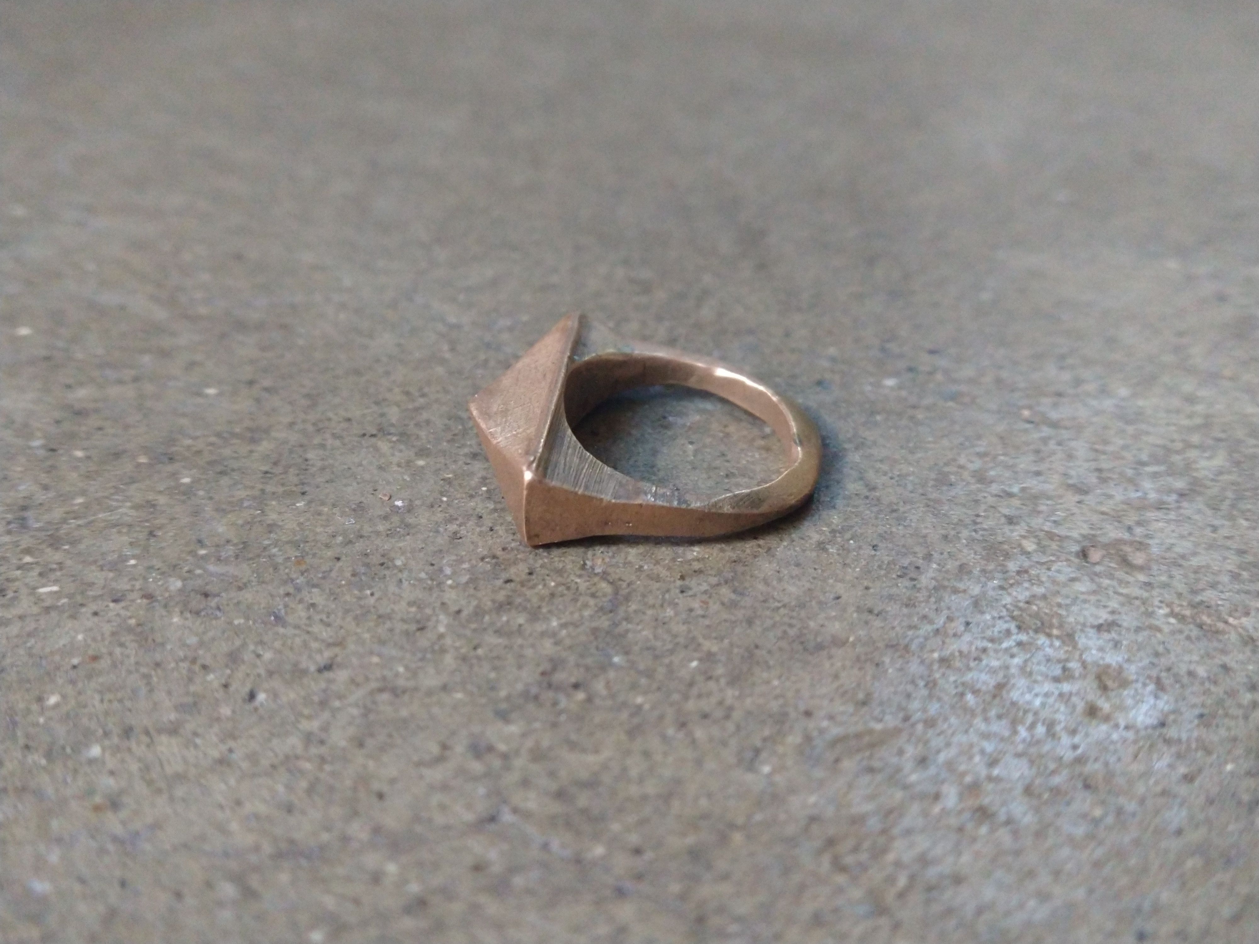 Jewelry Vintage Brass Ring Size 5.5 Modern Size ONE SIZE - 3 Thumbnail