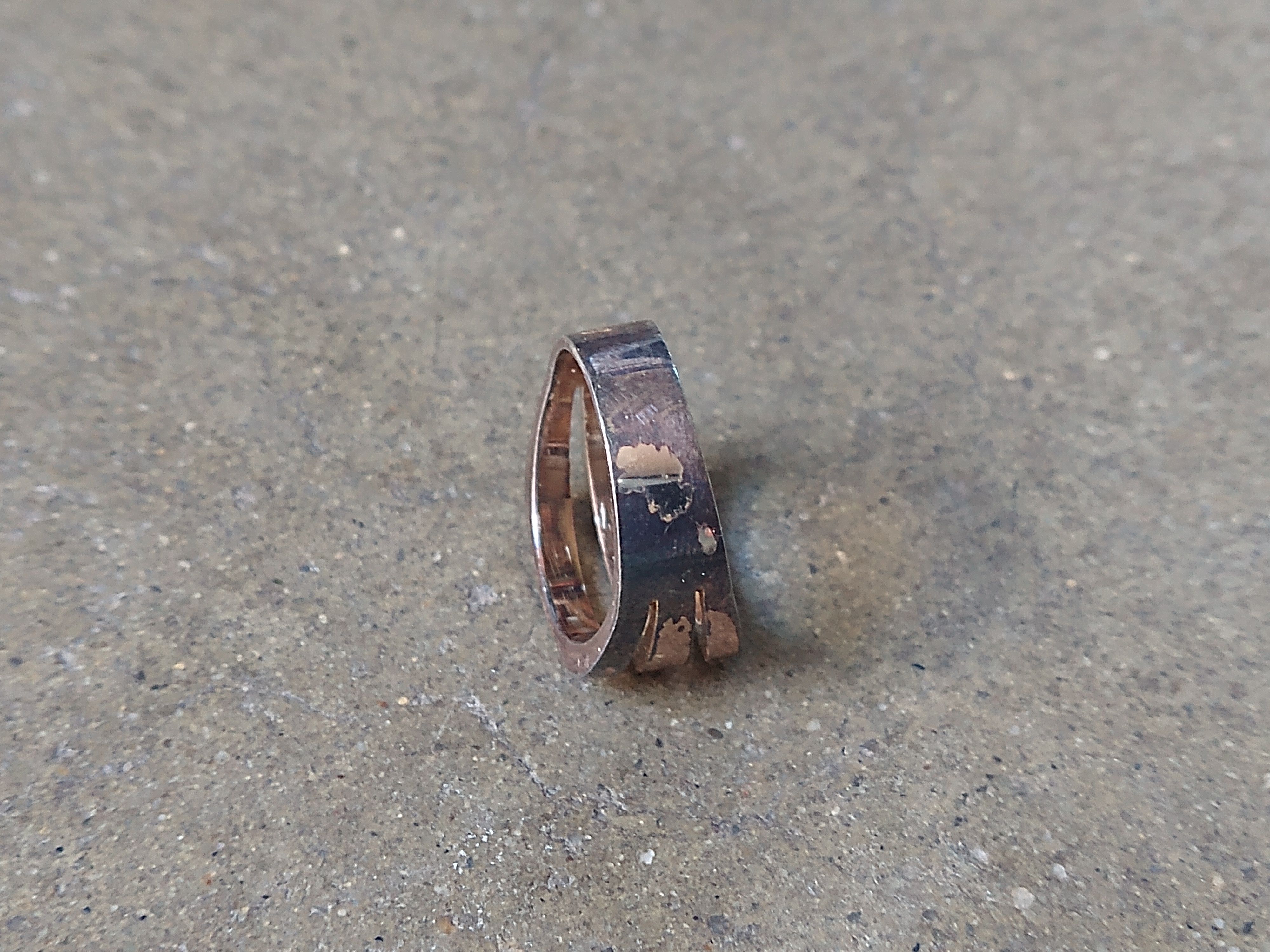 Jewelry Sterling Silver Ring Size 7 Rose Gold Modern Band Size ONE SIZE - 8 Thumbnail