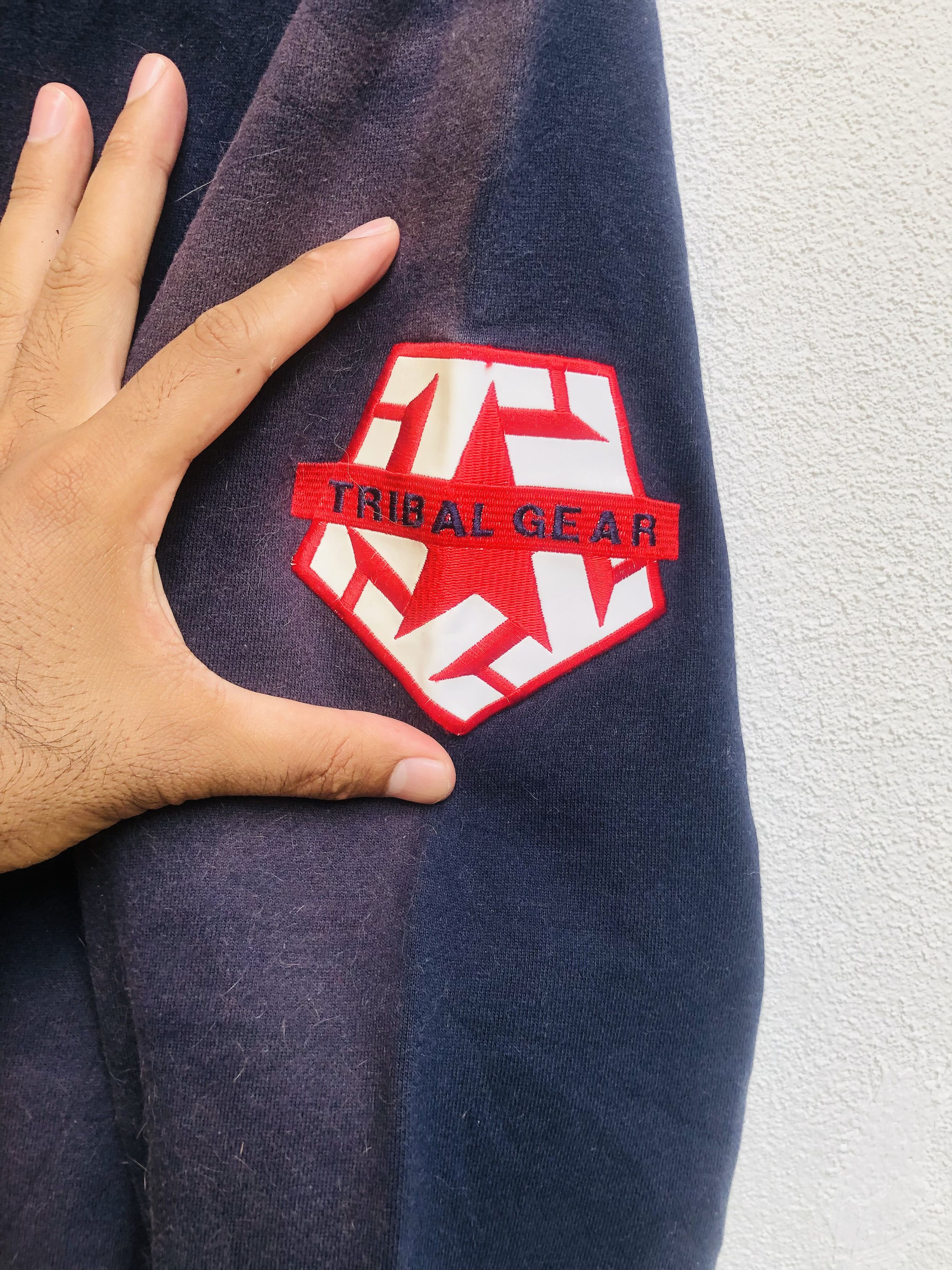 Vintage Vintage Tribal Gear Usa Hip Hop Streetwear Fashion Style Size US XL / EU 56 / 4 - 7 Thumbnail