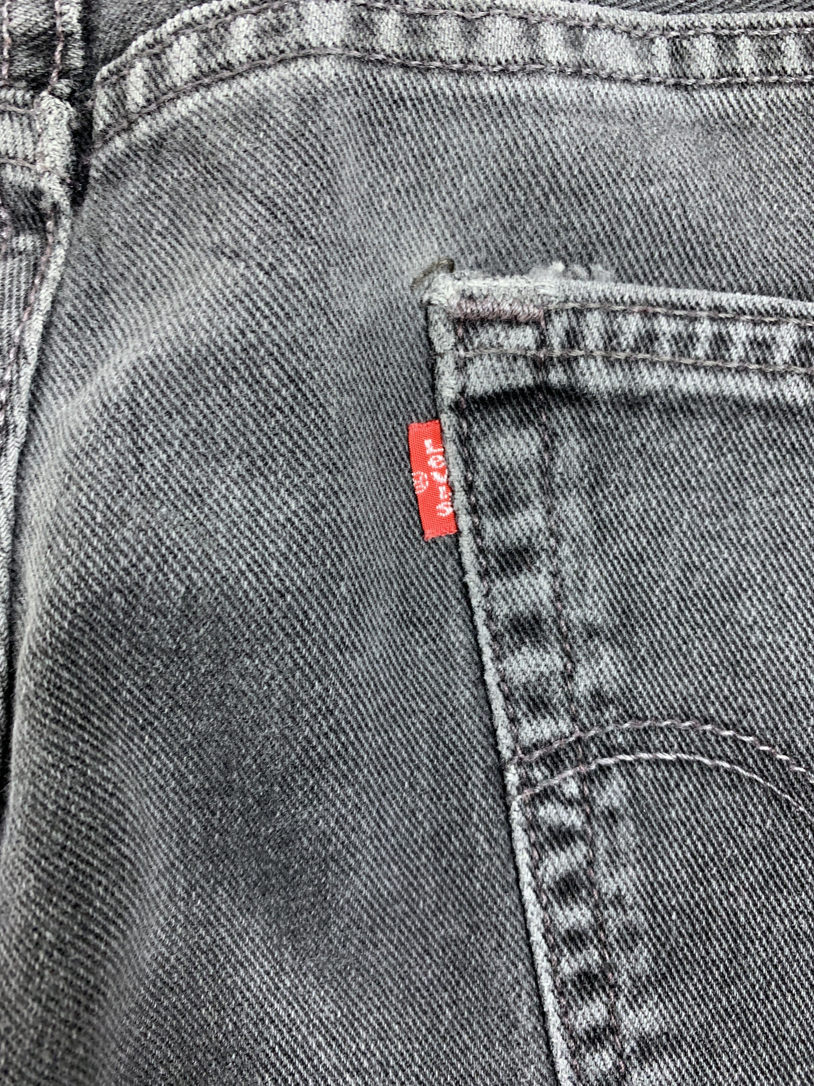 Levi's × Vintage Vintage Levis 505 Straight Cut Faded Black Jeans Size US 34 / EU 50 - 10 Thumbnail