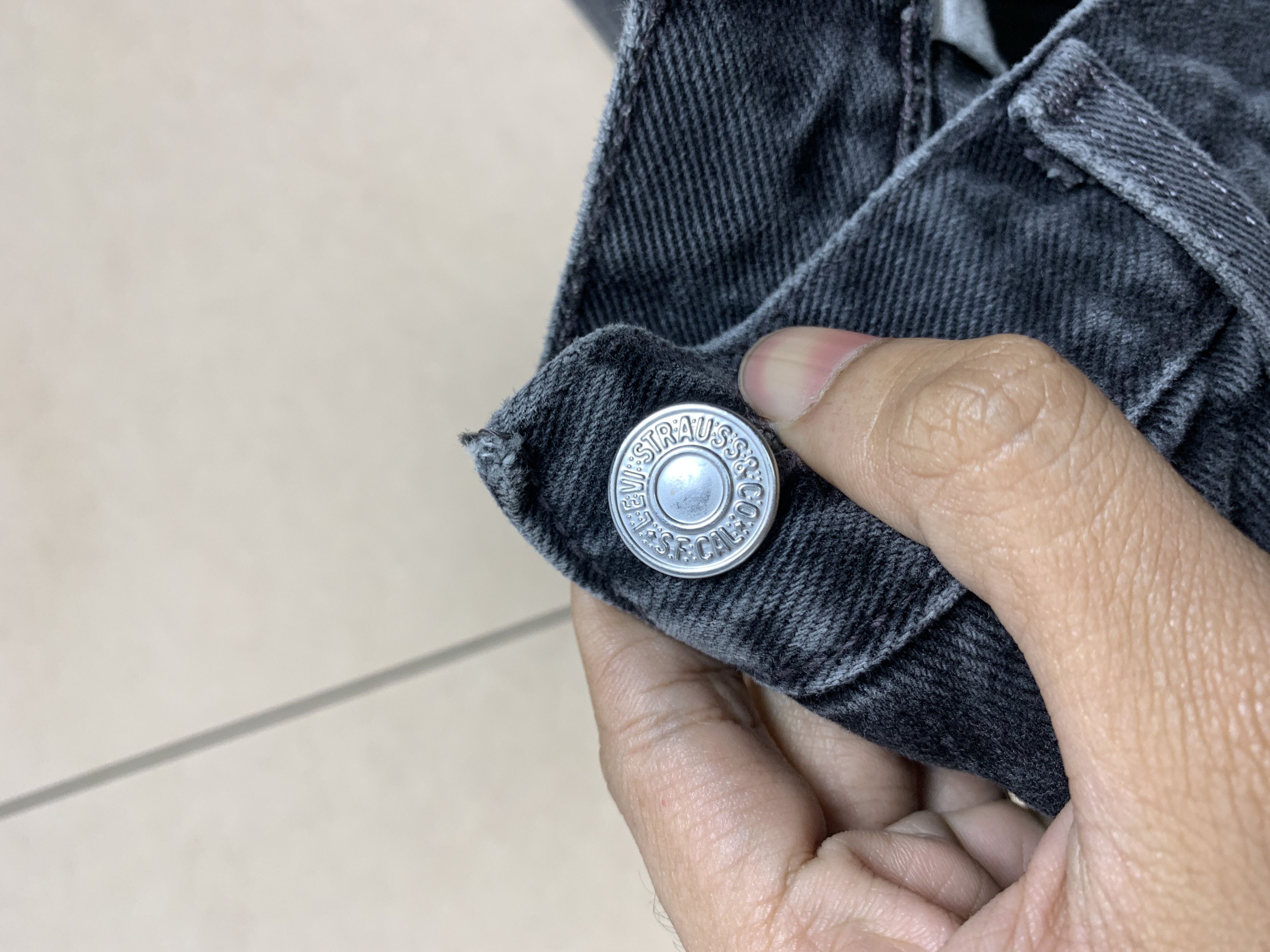 Levi's × Vintage Vintage Levis 505 Straight Cut Faded Black Jeans Size US 34 / EU 50 - 14 Thumbnail