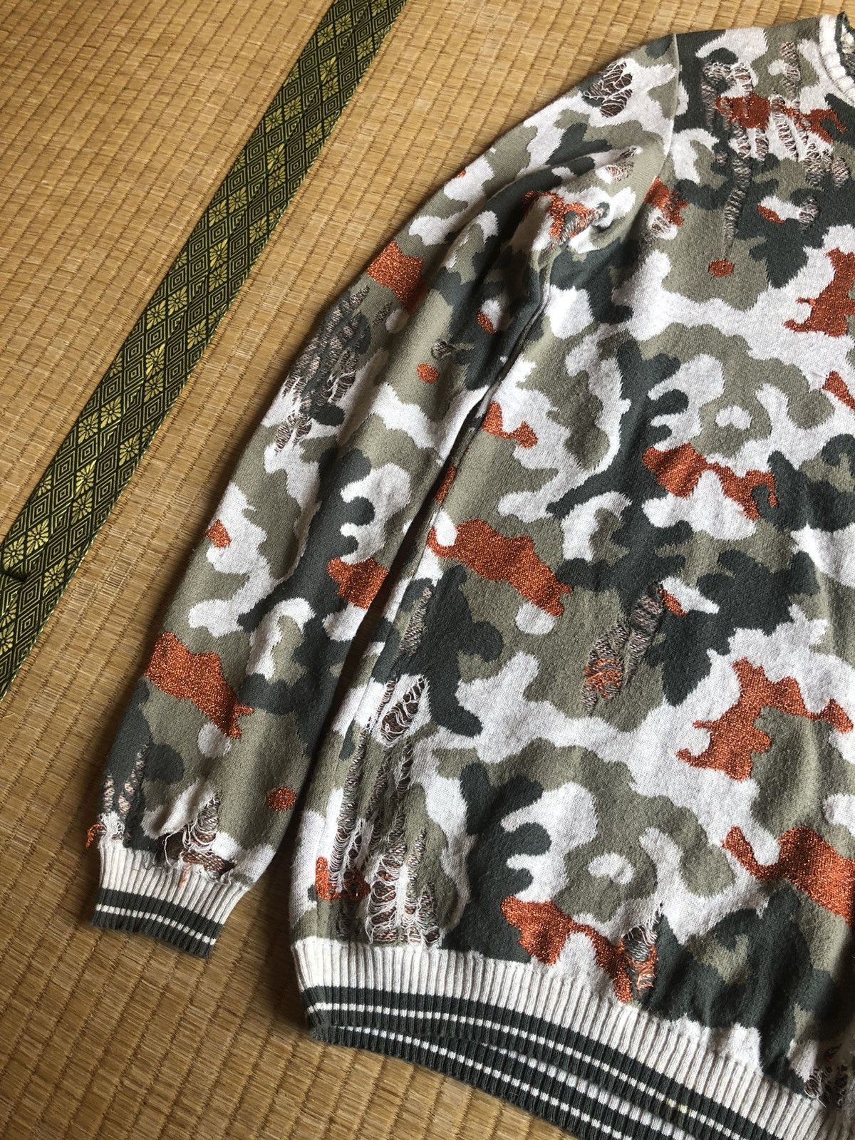 Maison MIHARA YASUHIRO GRAIL🔥OG Miharayasuhiro Camouflage Destroy Knit Size US M / EU 48-50 / 2 - 4 Thumbnail