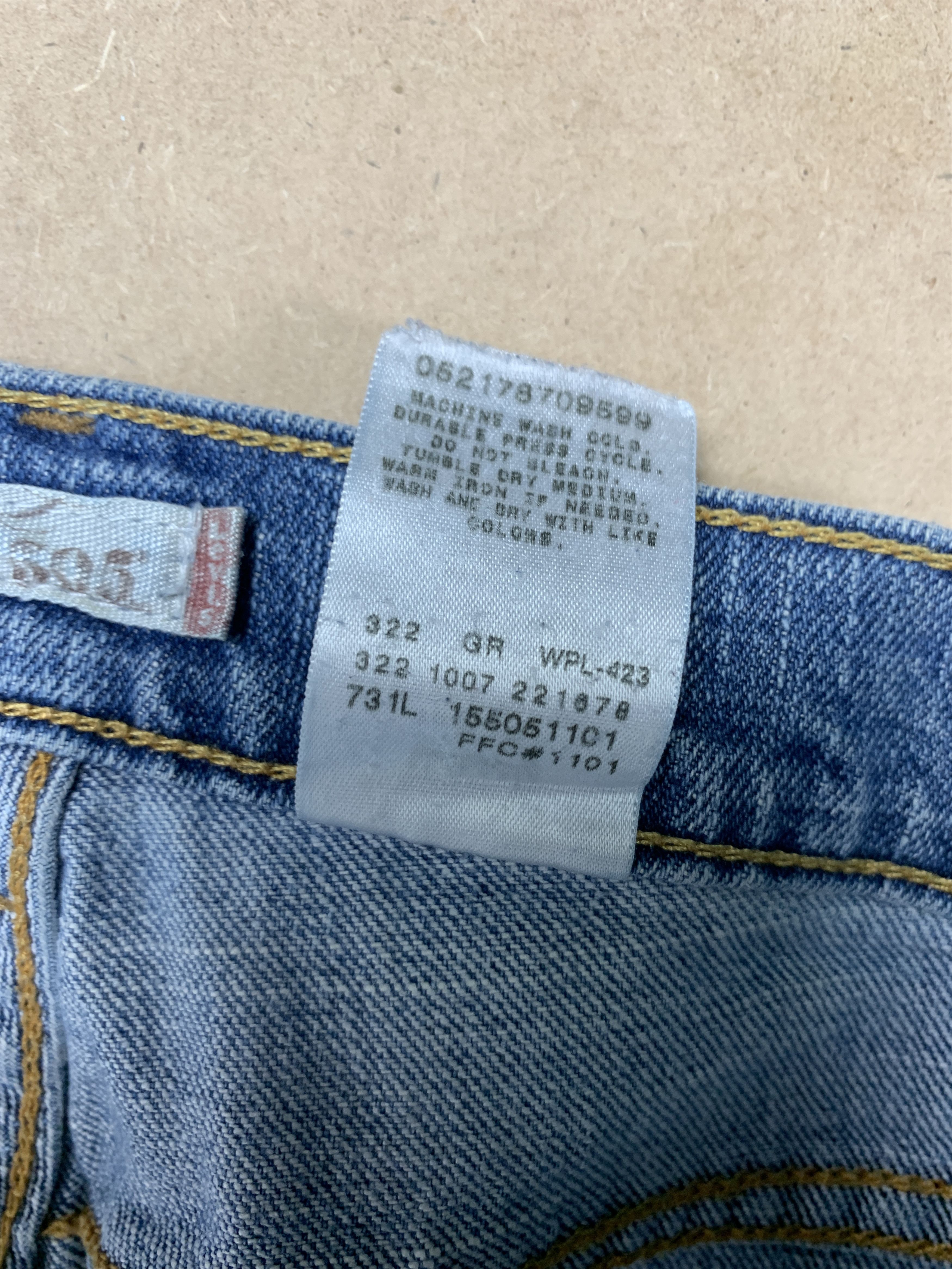 Levi's Vintage Levis 505 Striaght Cut Faded Blue Jeans Size 32" / US 10 / IT 46 - 11 Thumbnail