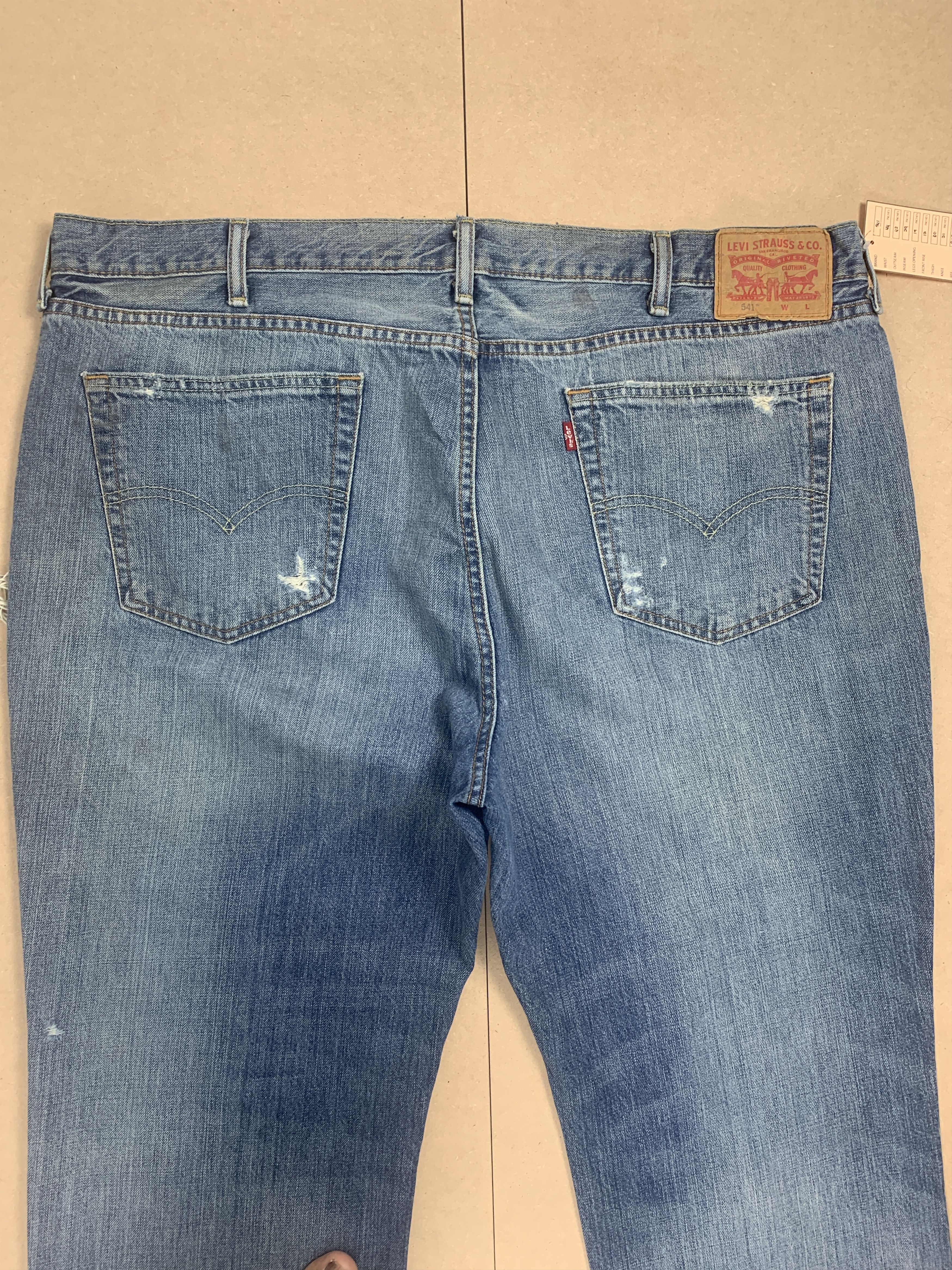 Levi's Vintage Levis 541 Distressed Faded Blue Jeans Size US 44 / EU 60 - 10 Thumbnail