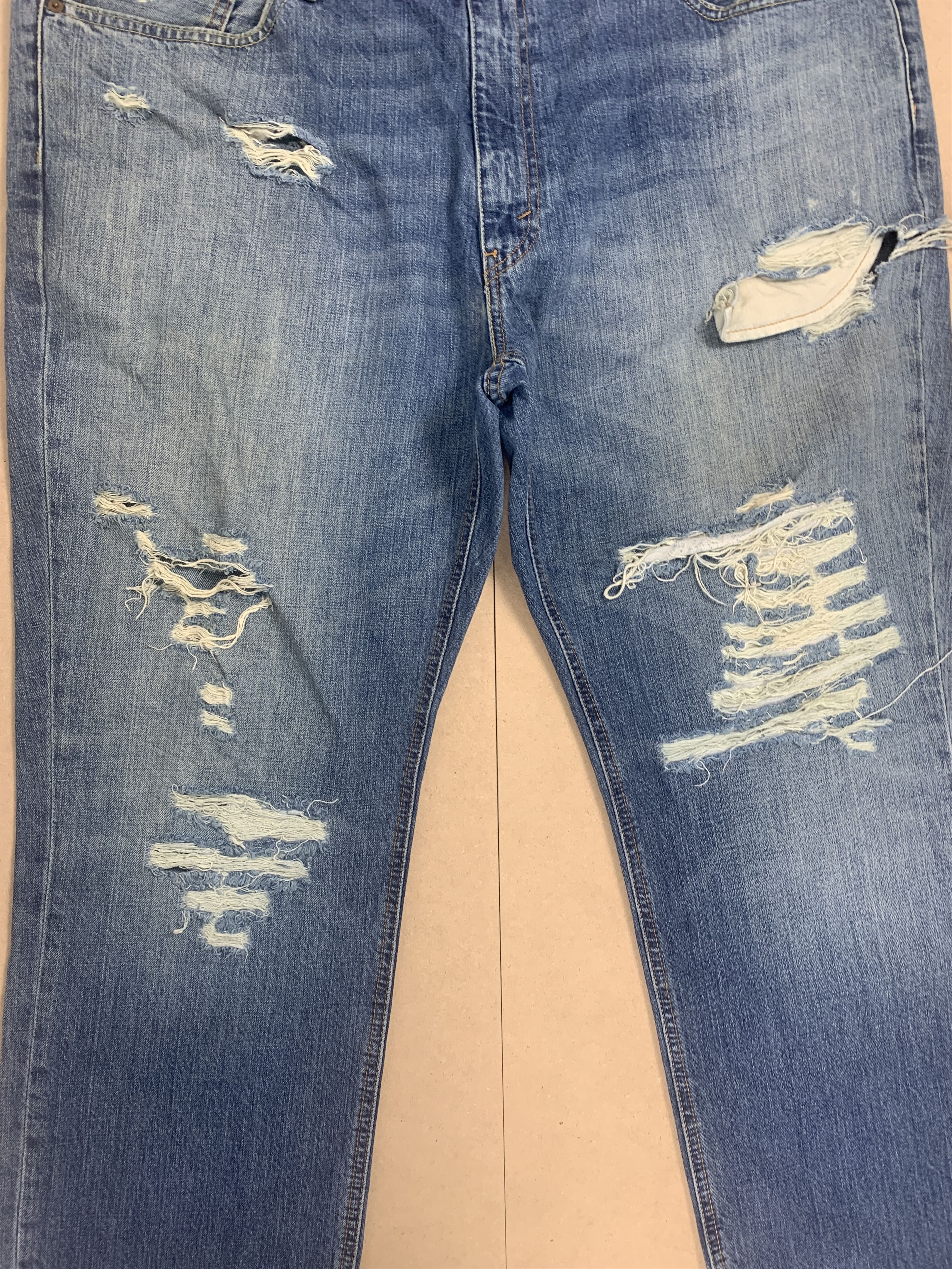 Levi's Vintage Levis 541 Distressed Faded Blue Jeans Size US 44 / EU 60 - 4 Thumbnail