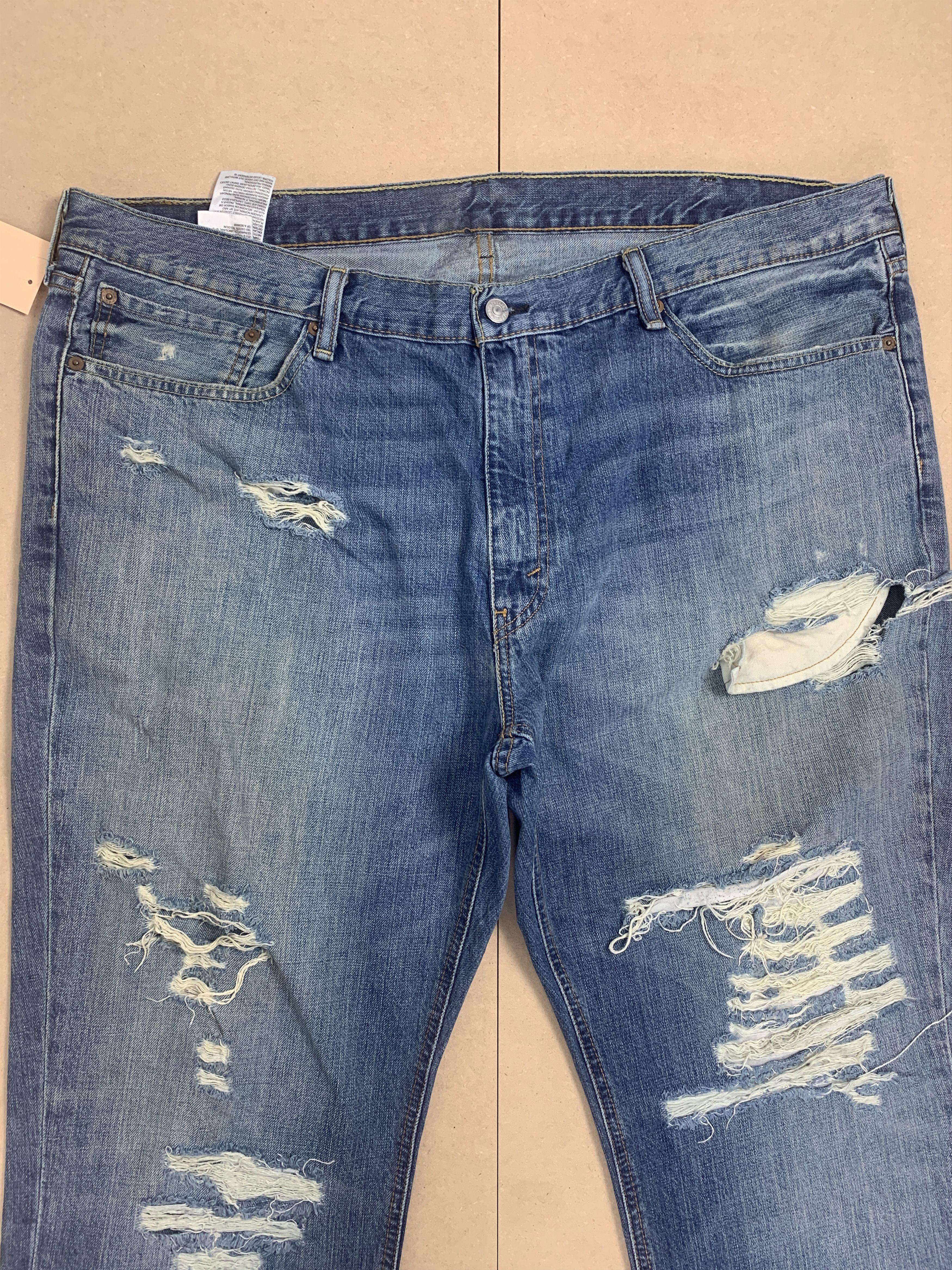 Levi's Vintage Levis 541 Distressed Faded Blue Jeans Size US 44 / EU 60 - 2 Thumbnail