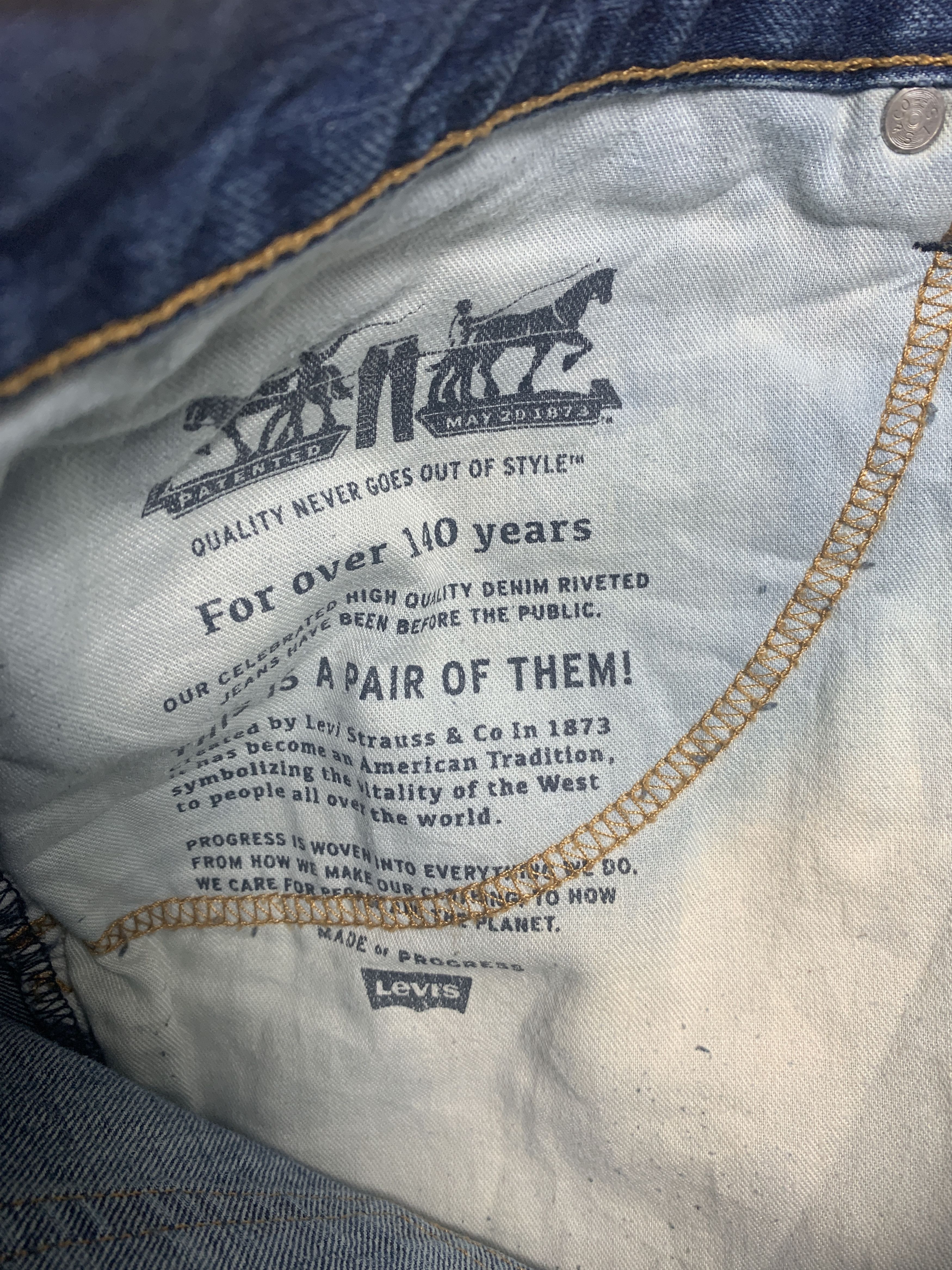 Levi's Vintage Levis 541 Distressed Faded Blue Jeans Size US 44 / EU 60 - 13 Thumbnail