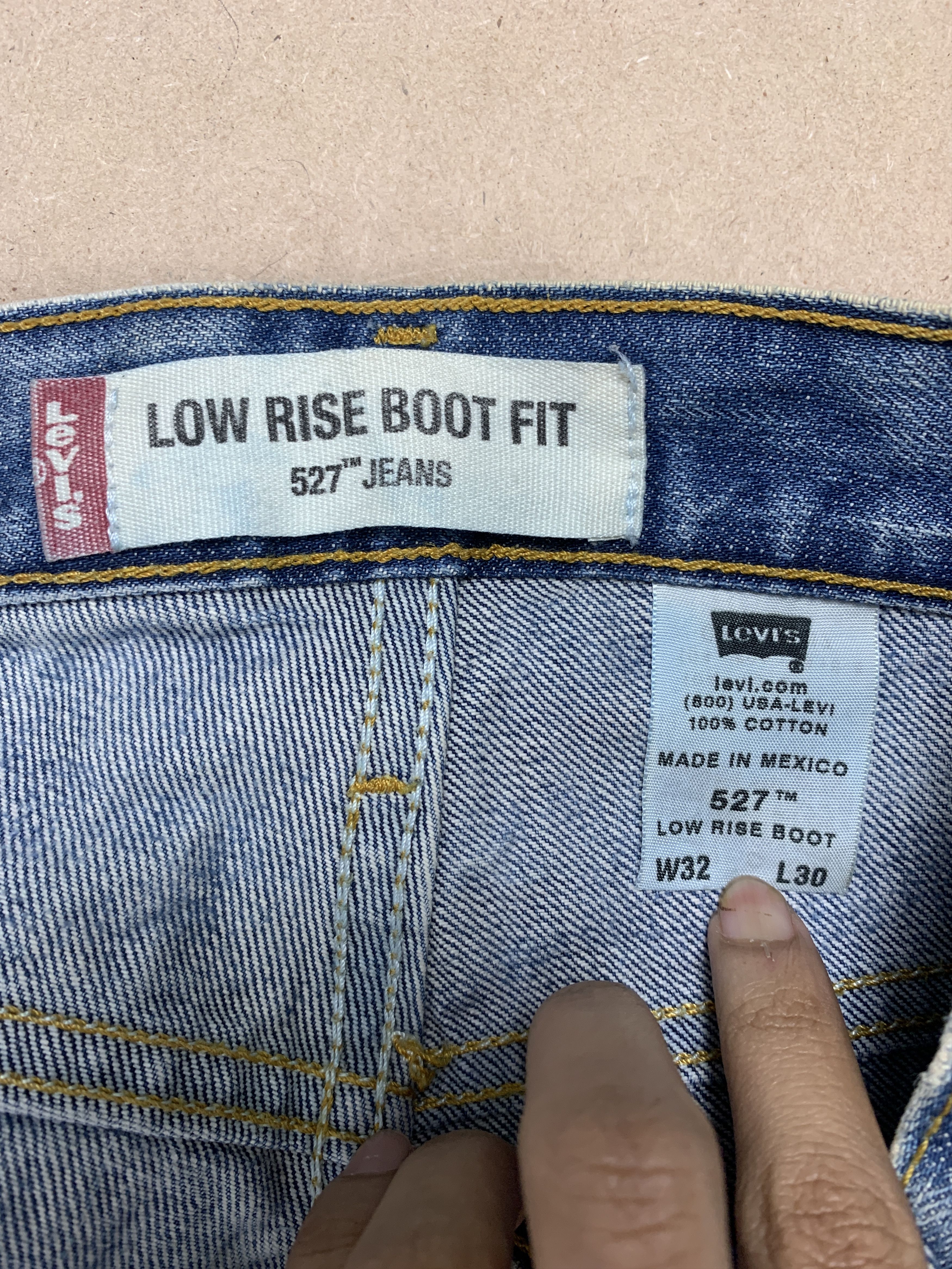 Levi's Vintage LEVI'S 527 Flared Bootcut Faded Jeans P0135 Size US 32 / EU 48 - 10 Thumbnail