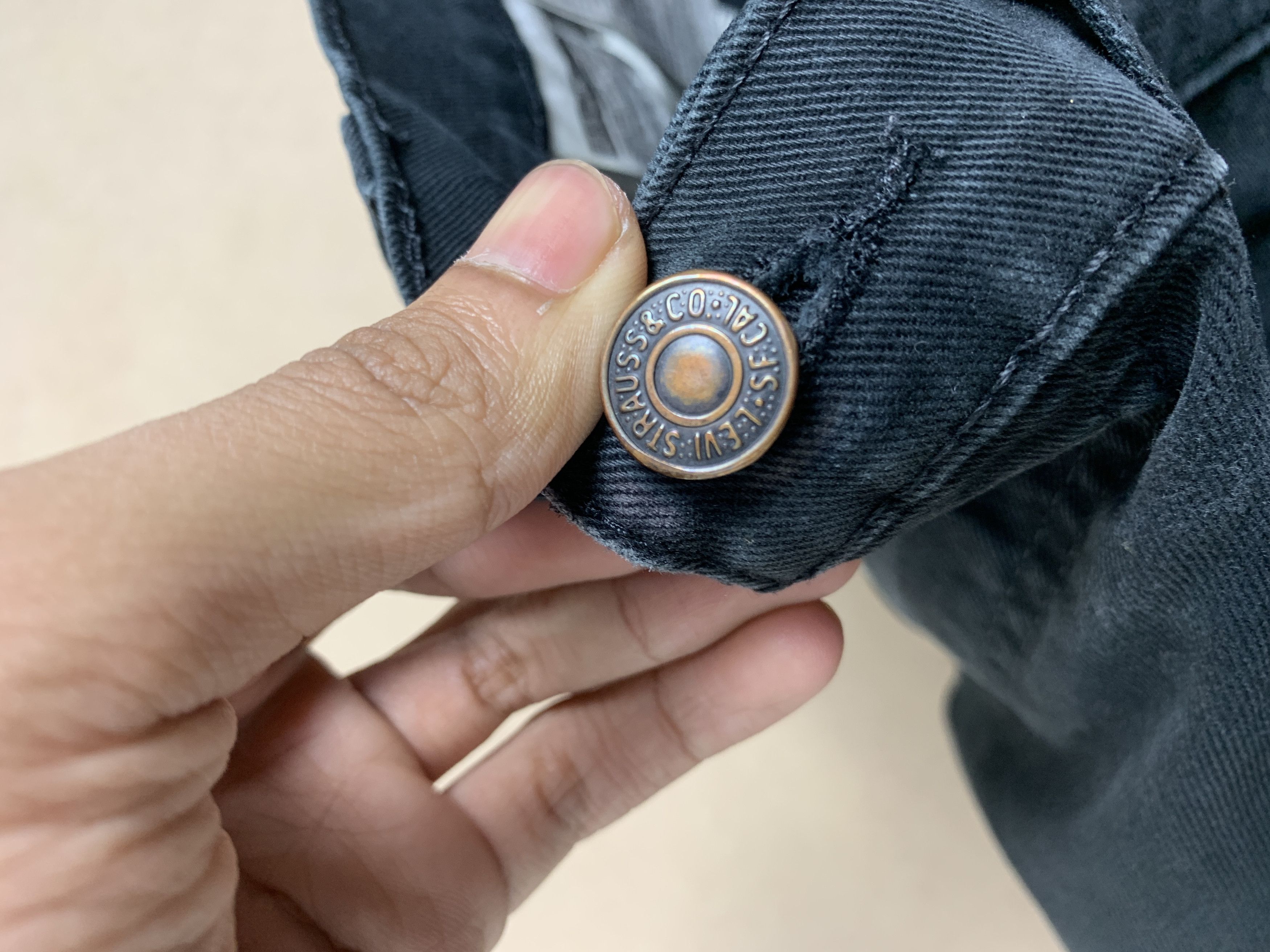 Levi's × Vintage Vintage Levis 541 Skinny Faded Black Jeans Size US 34 / EU 50 - 18 Thumbnail