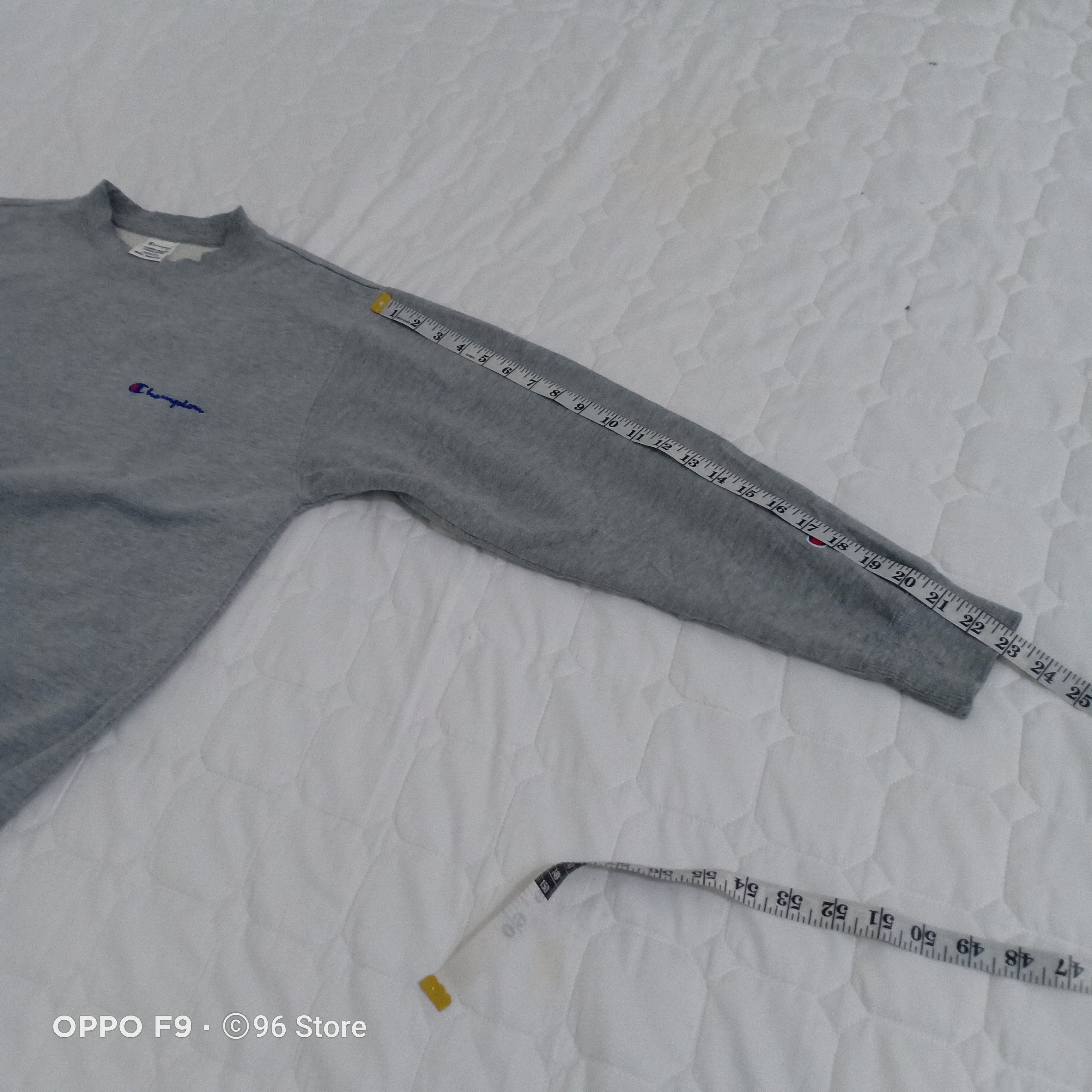 Champion Vintage Champion Kanye west style Crewneck Sweatshirt Size US M / EU 48-50 / 2 - 14 Thumbnail