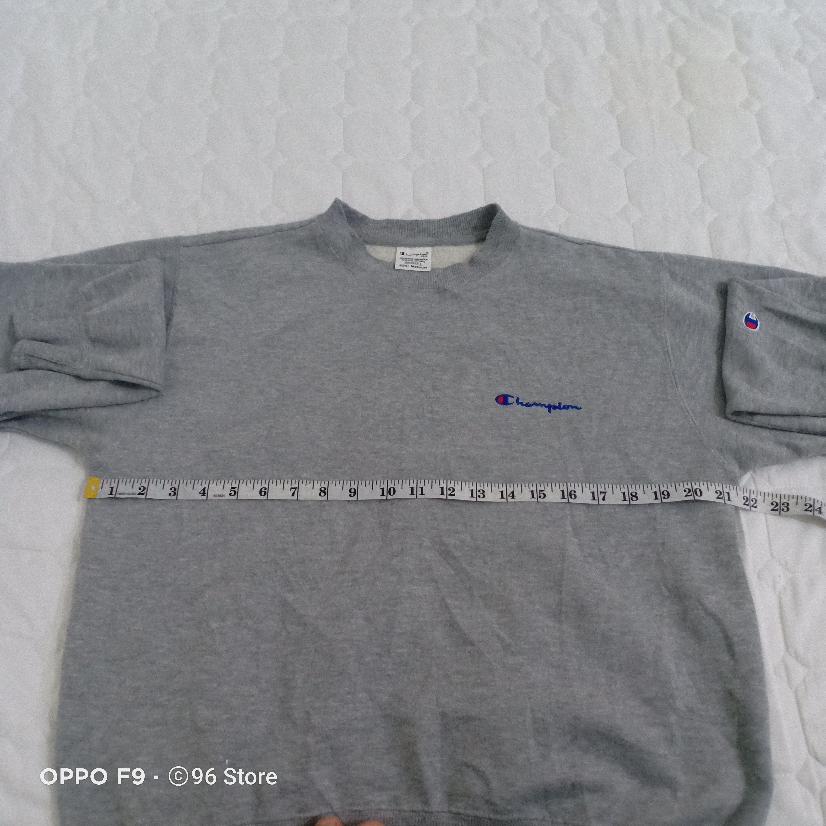 Champion Vintage Champion Kanye west style Crewneck Sweatshirt Size US M / EU 48-50 / 2 - 10 Thumbnail