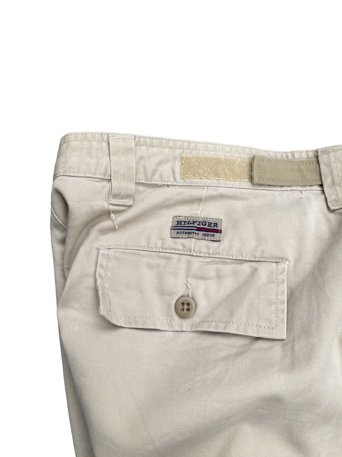 Tommy Hilfiger × Vintage Vintage Tommy Hilfiger 2 tone Cargo Pant Size US 36 / EU 52 - 11 Thumbnail
