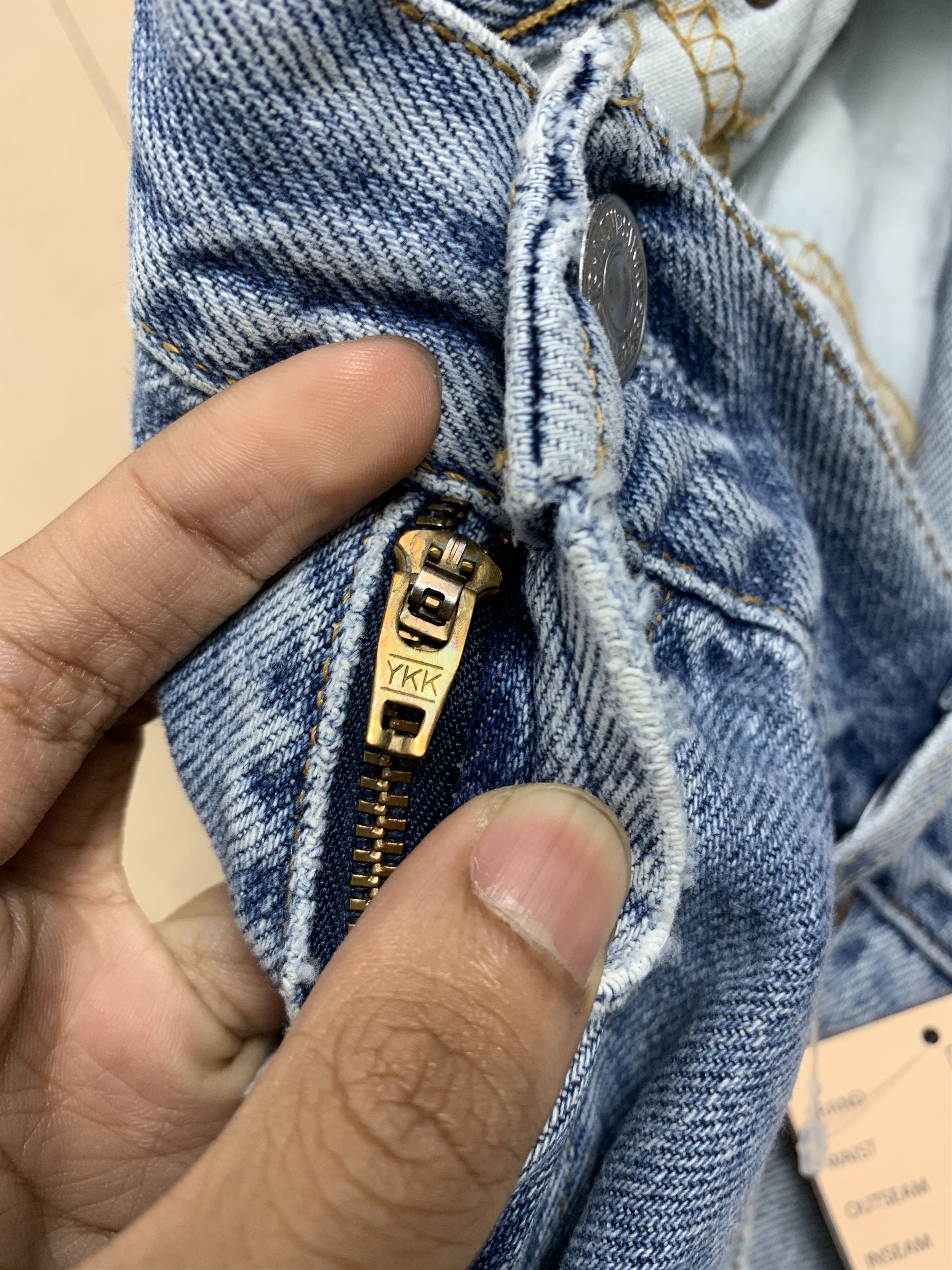 Levi's Vintage LEVI'S 517 BootCut Distressed Faded Jeans P0263 Size US 36 / EU 52 - 15 Thumbnail