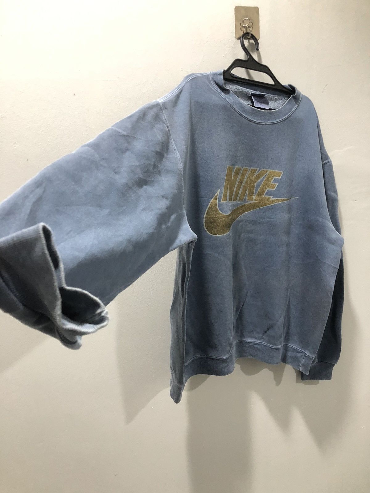 Nike × Vintage Vintage Nike Big Logo Oversized Sweater Size US M / EU 48-50 / 2 - 9 Thumbnail