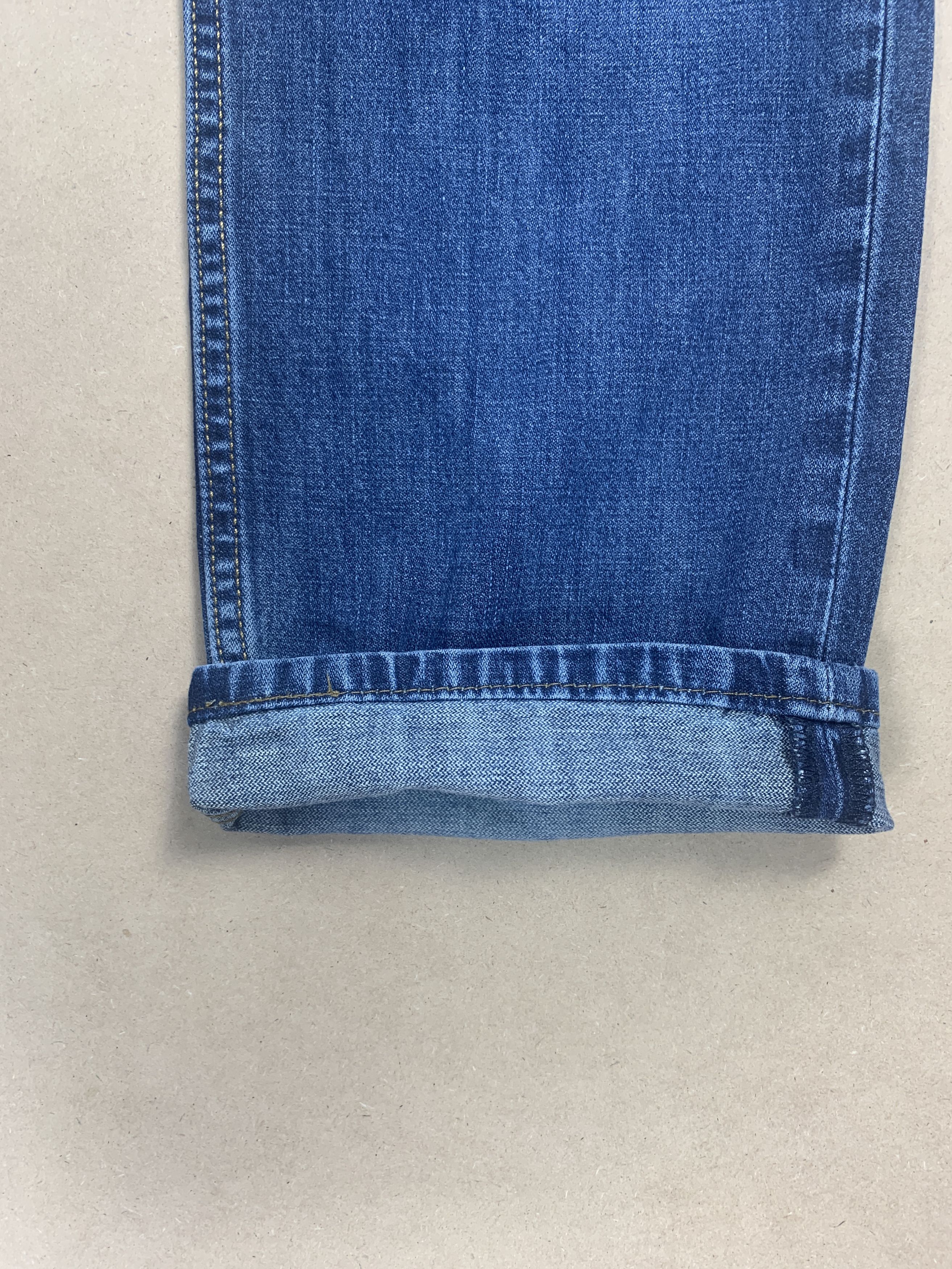 Levi's Vintage Levis 514 Straight Cut Blue Faded Blue Jeans Size US 33 - 4 Thumbnail