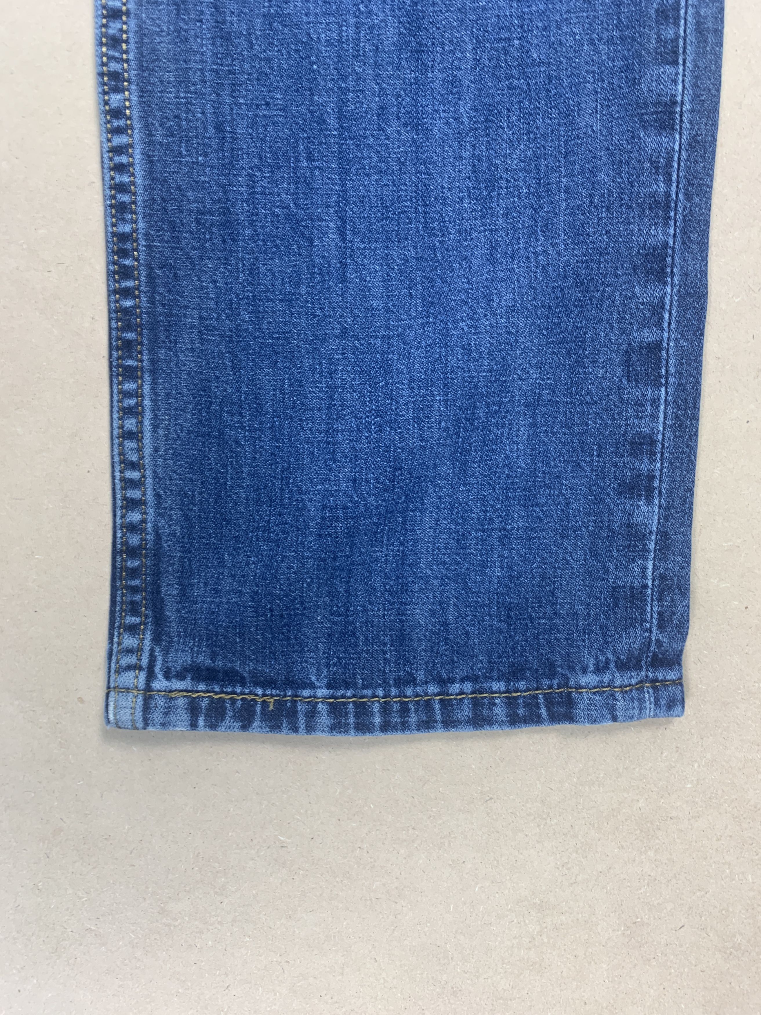Levi's Vintage Levis 514 Straight Cut Blue Faded Blue Jeans Size US 33 - 3 Thumbnail