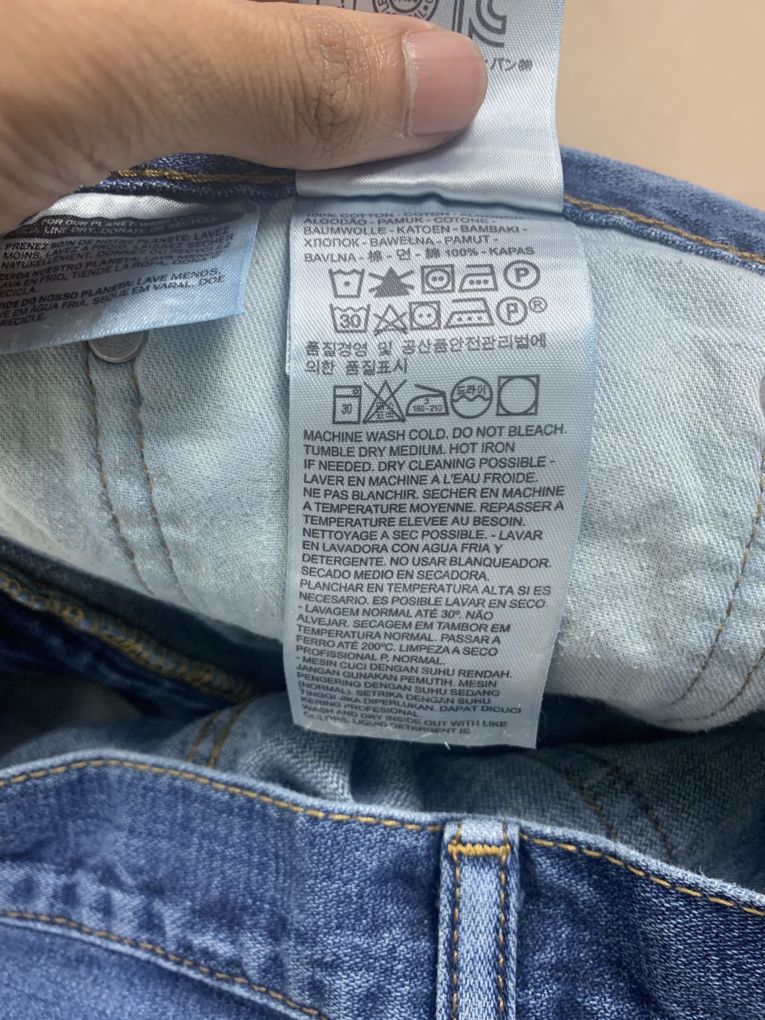 Levi's Vintage Levis 514 Straight Cut Blue Faded Blue Jeans Size US 33 - 15 Thumbnail