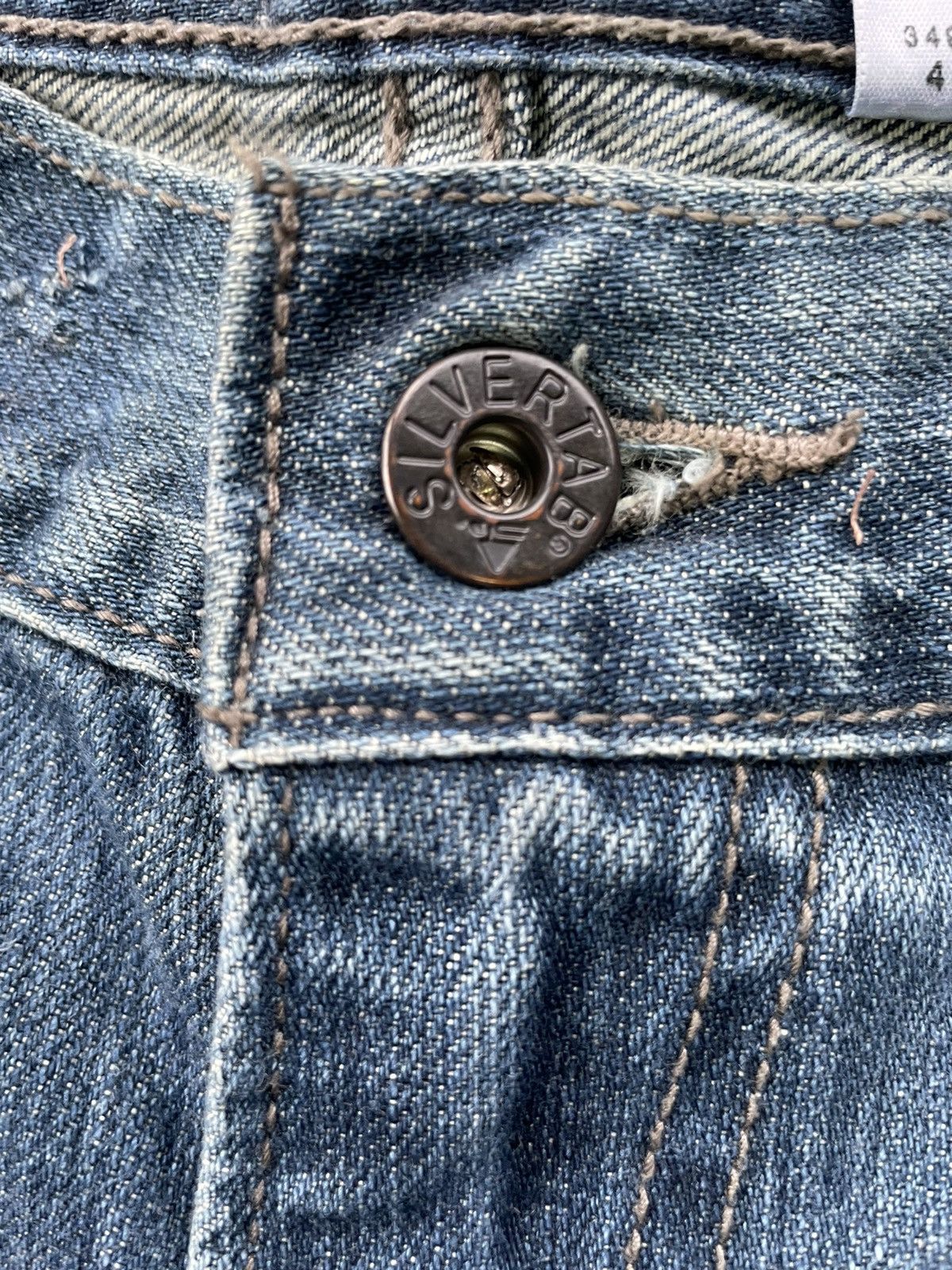 Levi's × Vintage Vintage Levis Silvertab Single R Loose Jeans Size US 35 - 16 Thumbnail