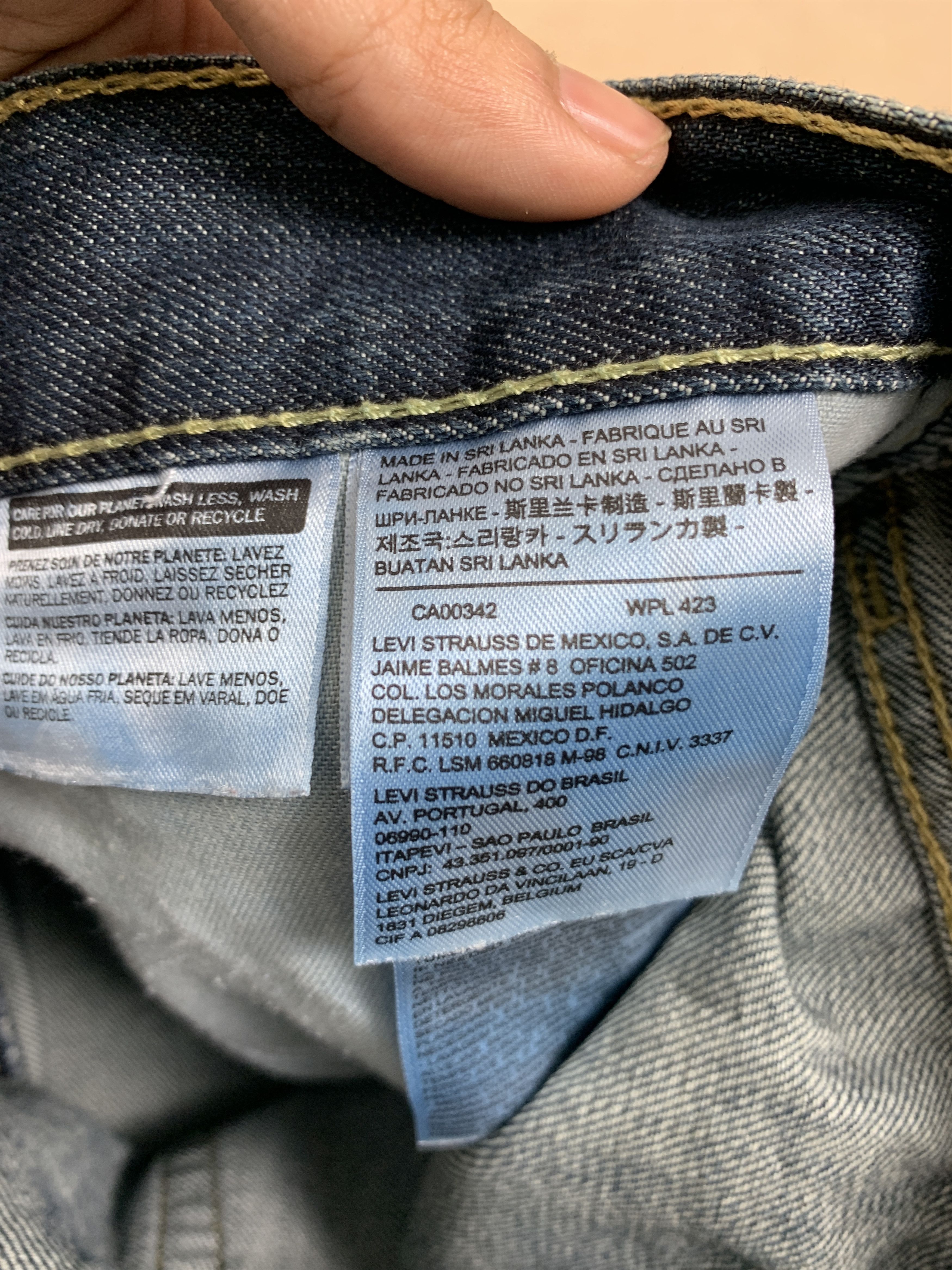 Levi's Vintage Levis 527 Flared Bootcut Faded Jeans P0345 Size US 33 - 12 Thumbnail