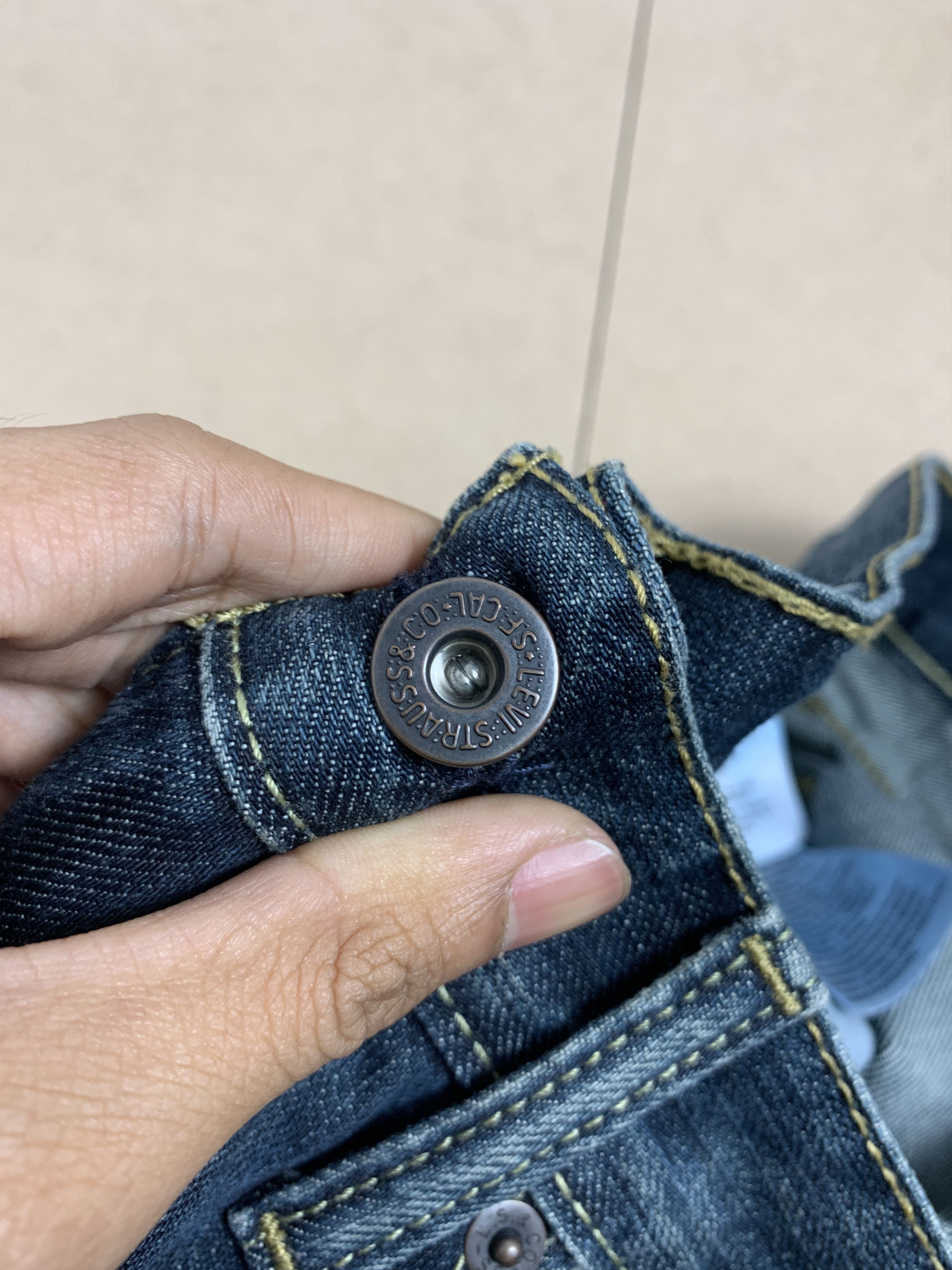 Levi's Vintage Levis 527 Flared Bootcut Faded Jeans P0345 Size US 33 - 19 Thumbnail