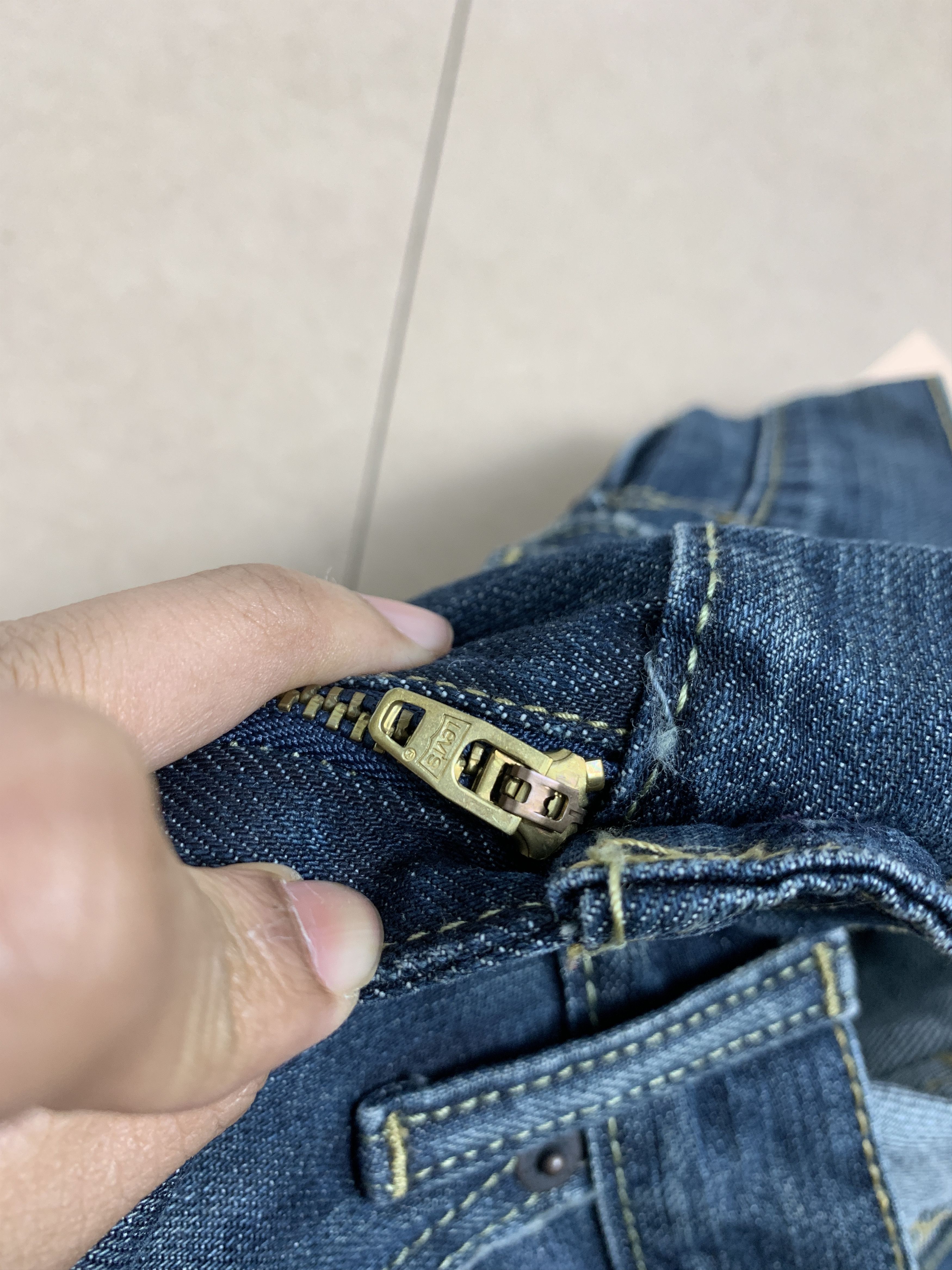 Levi's Vintage Levis 527 Flared Bootcut Faded Jeans P0345 Size US 33 - 20 Thumbnail