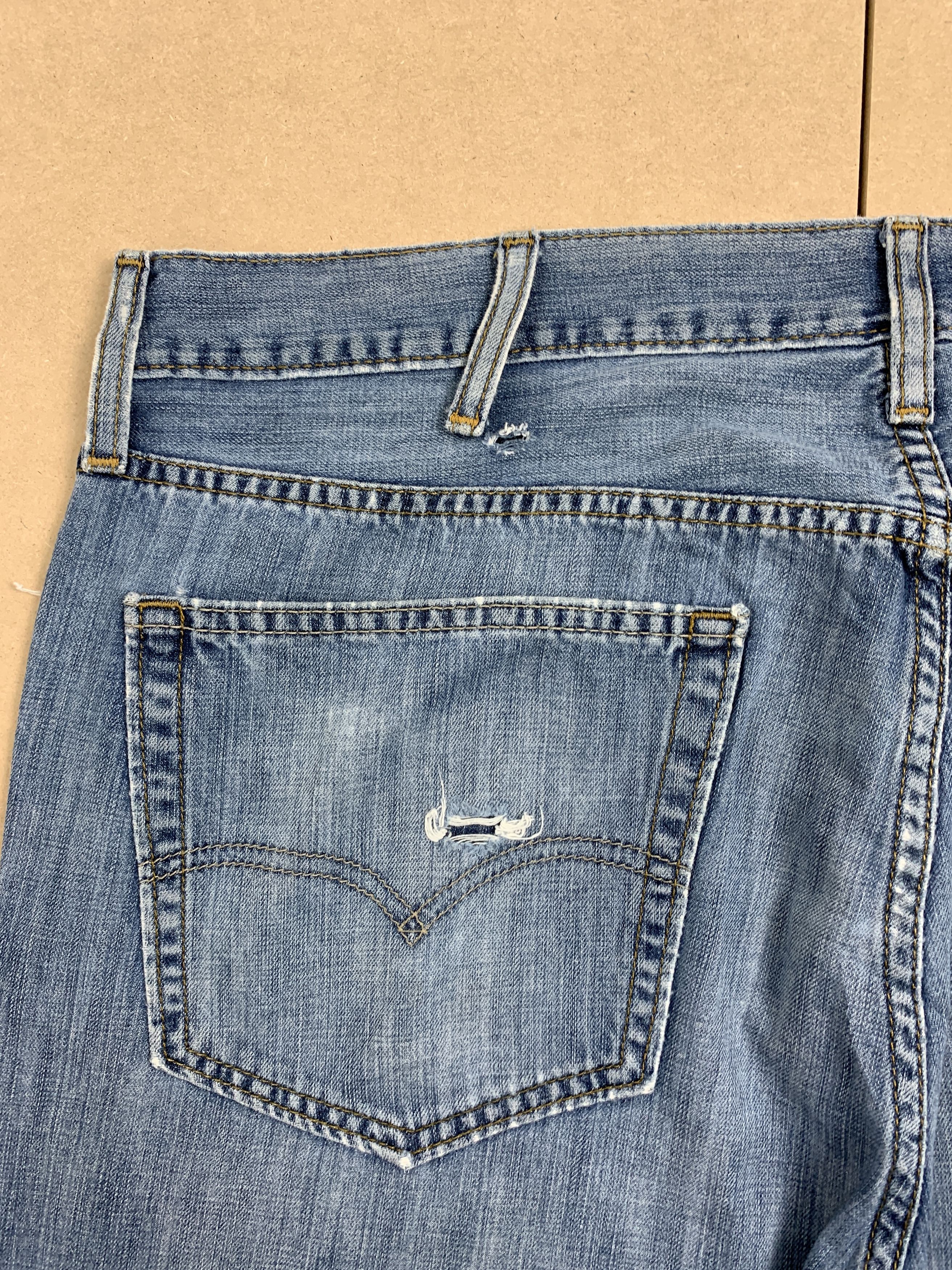 Levi's Vintage Levis 527 Flared Boot Cut Faded Jeans P0367 Size US 40 / EU 56 - 12 Thumbnail