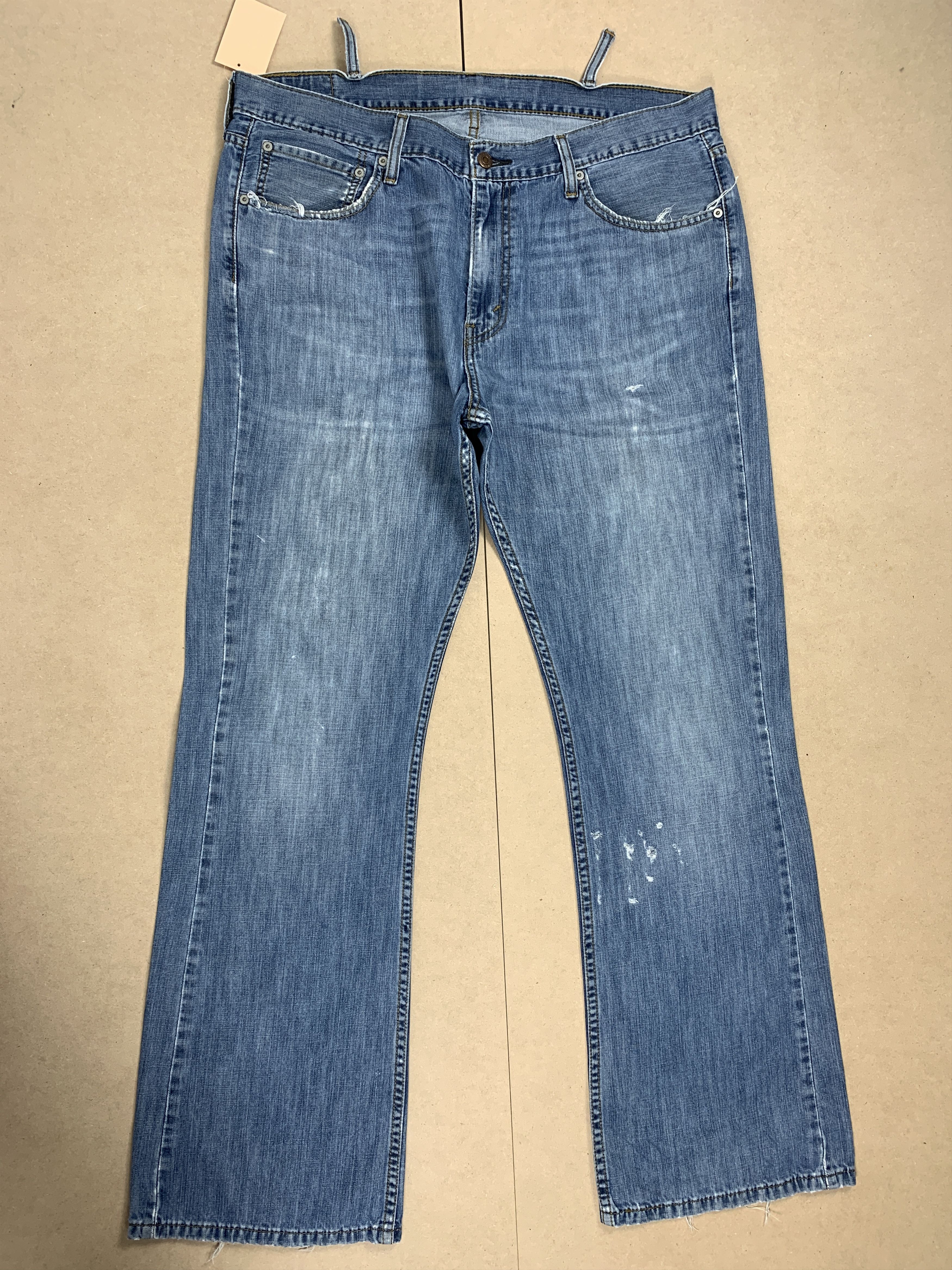 image of Levis 527 Flared Boot Cut Faded Mid Wash Jeans in Midwash, Men's (Size 40)